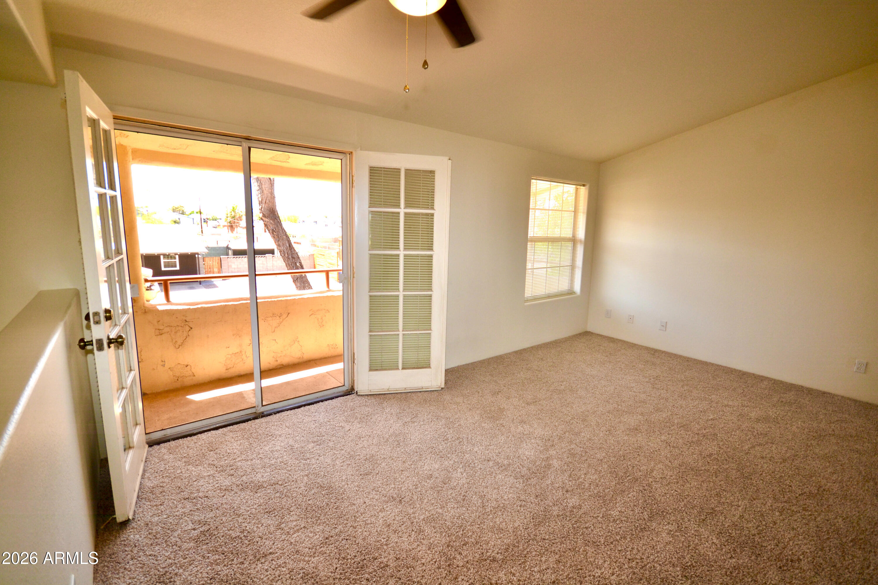 Ventana Condominium - Residential