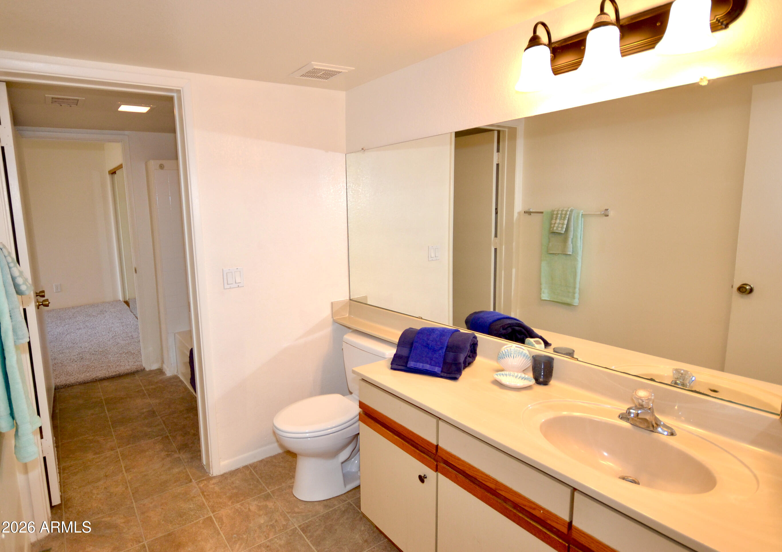 Ventana Condominium - Residential