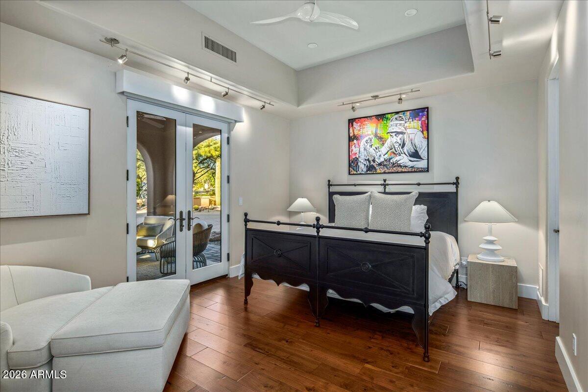 MIRABEL CLUB - Residential