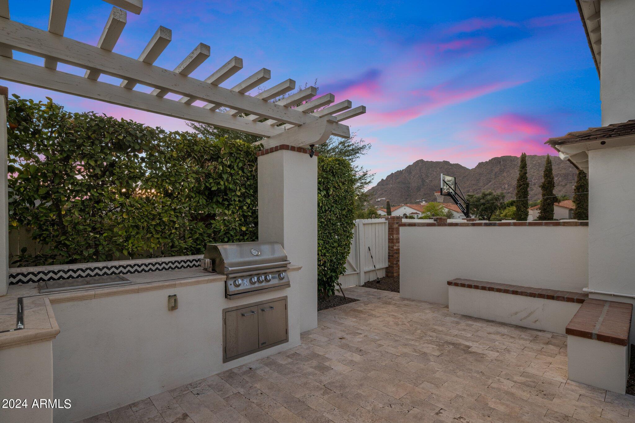 LA MAZA VILLA 2 - Residential