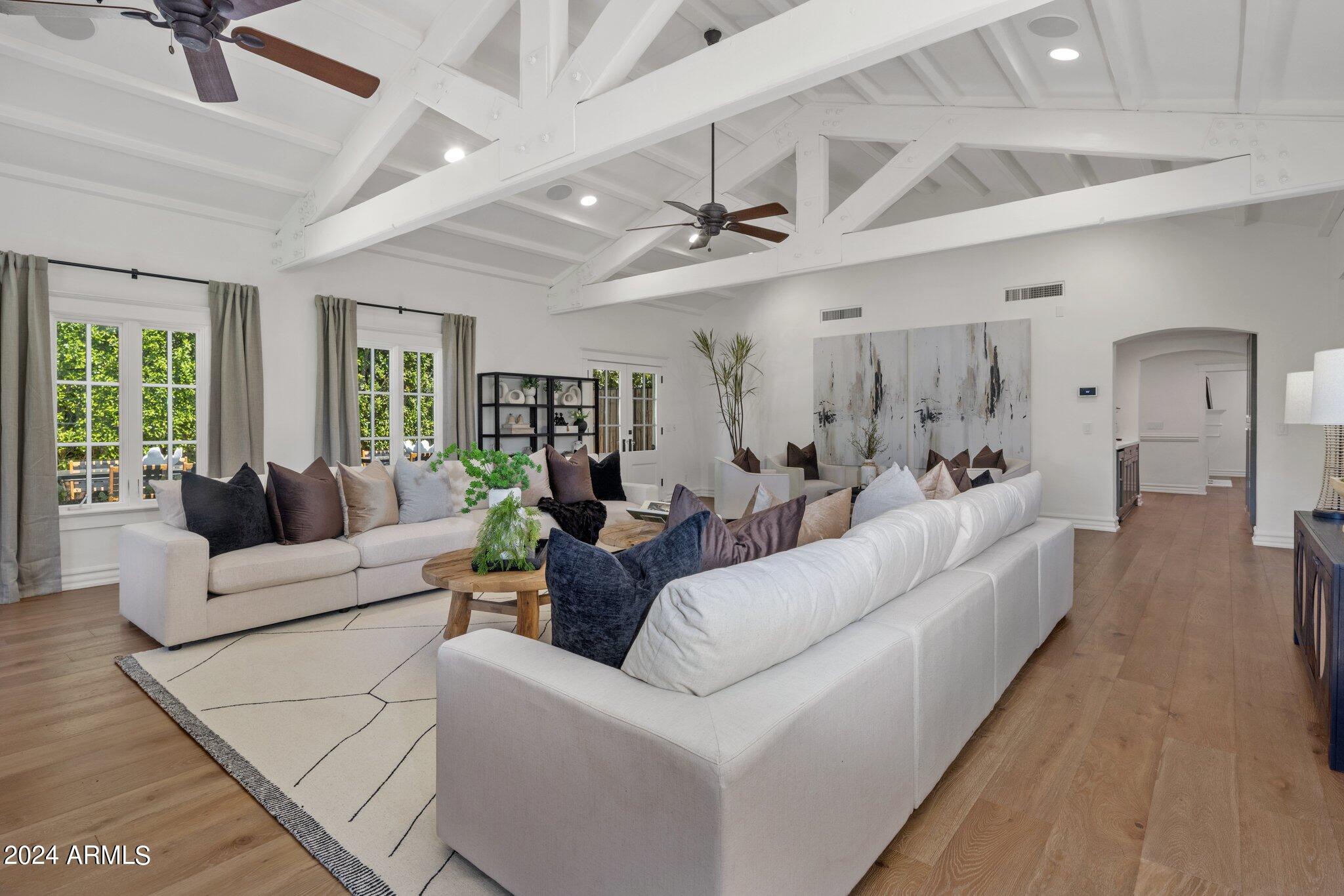 LA MAZA VILLA 2 - Residential