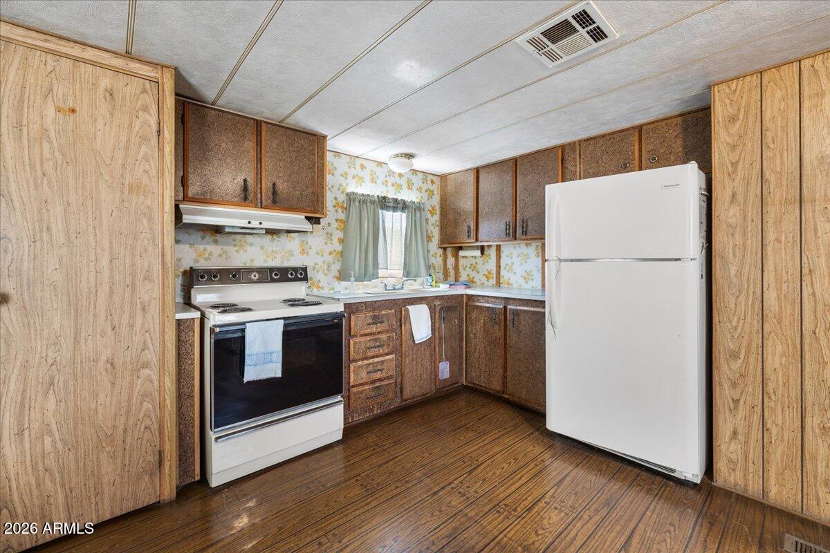 Lazy River Acres - Residential