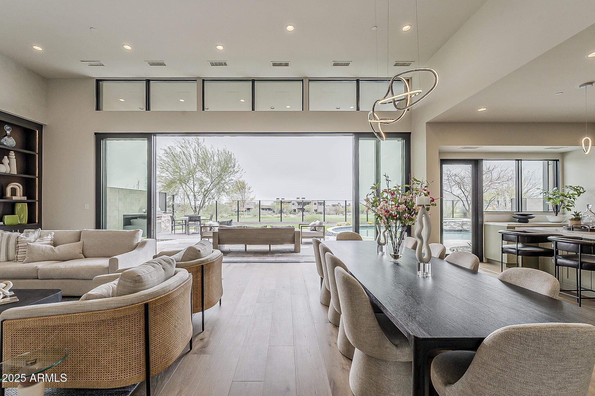 DESERT MOUNTAIN - Residential