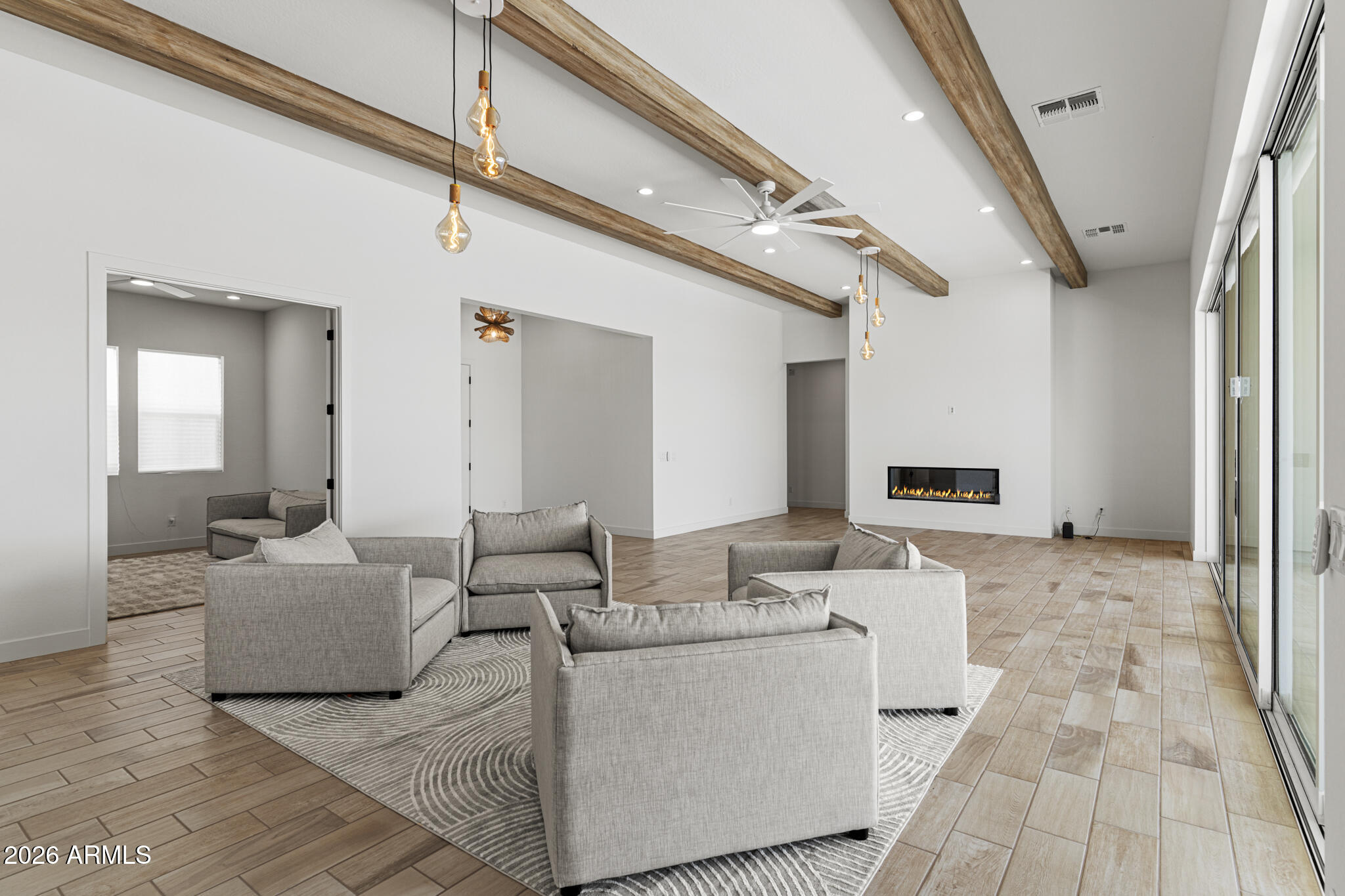 STERLING GROVE - Residential