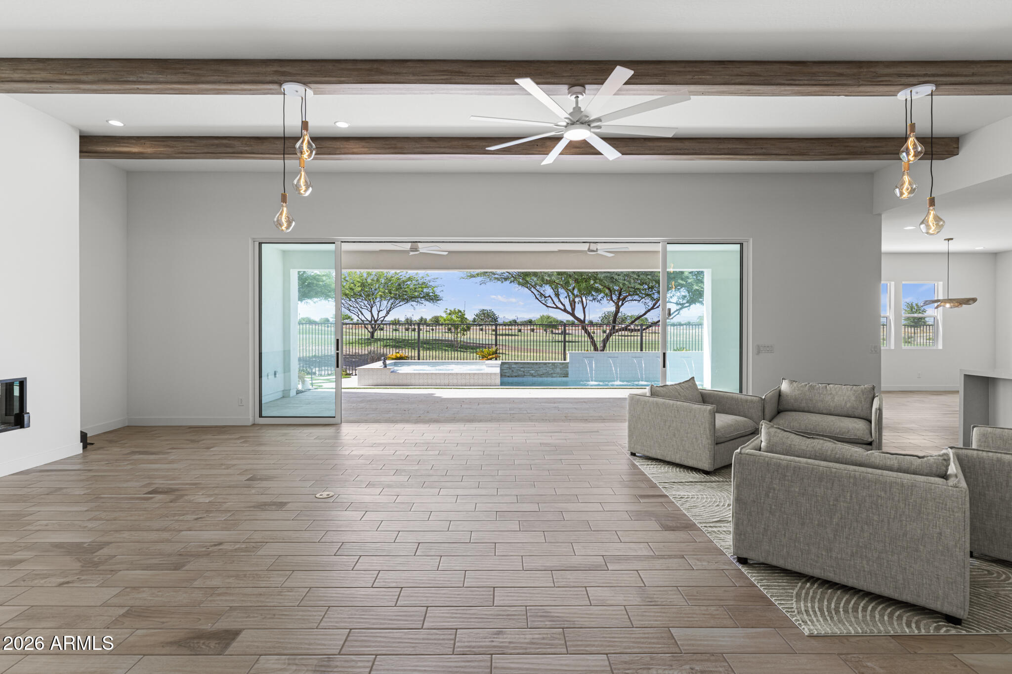 STERLING GROVE - Residential