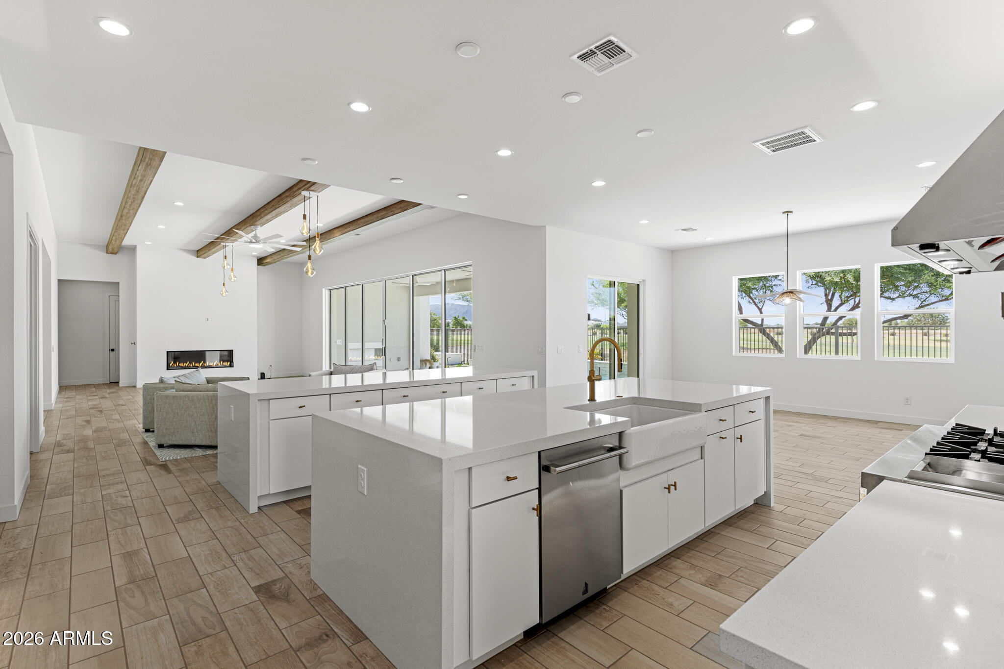 STERLING GROVE - Residential