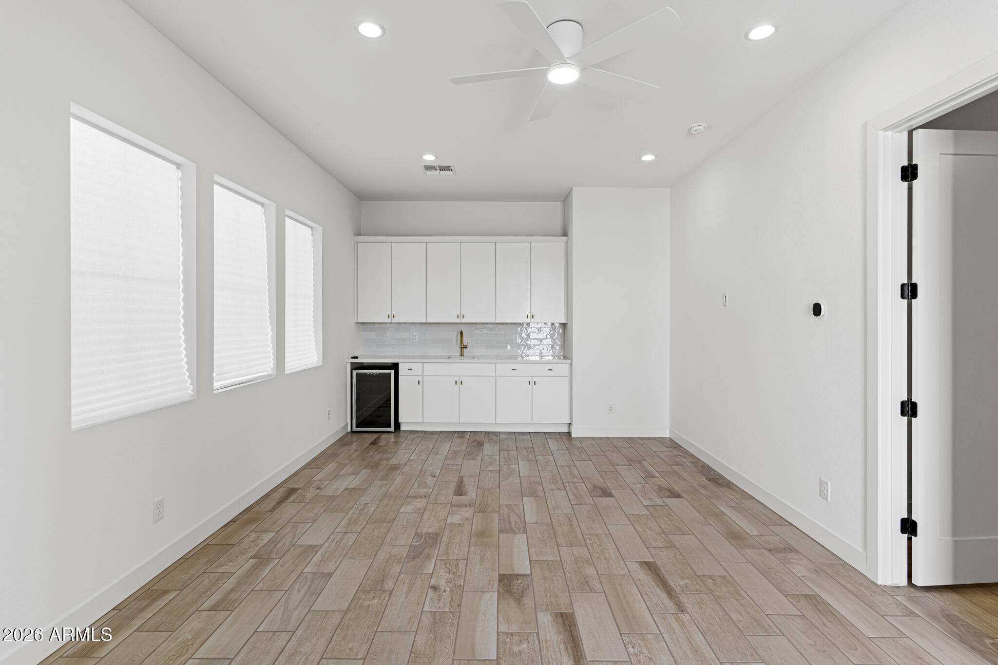 STERLING GROVE - Residential
