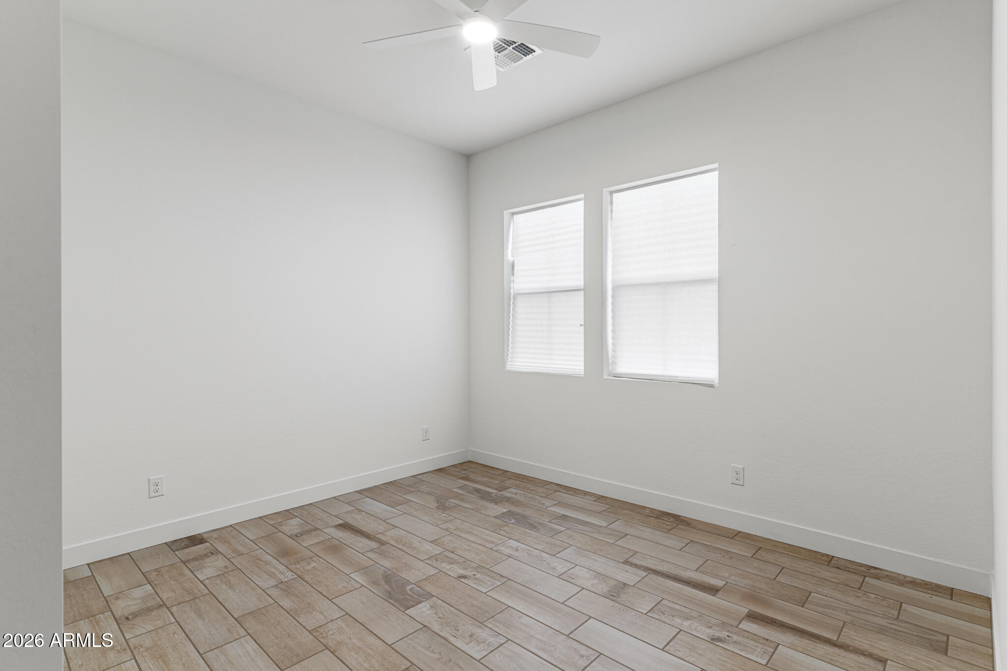 STERLING GROVE - Residential