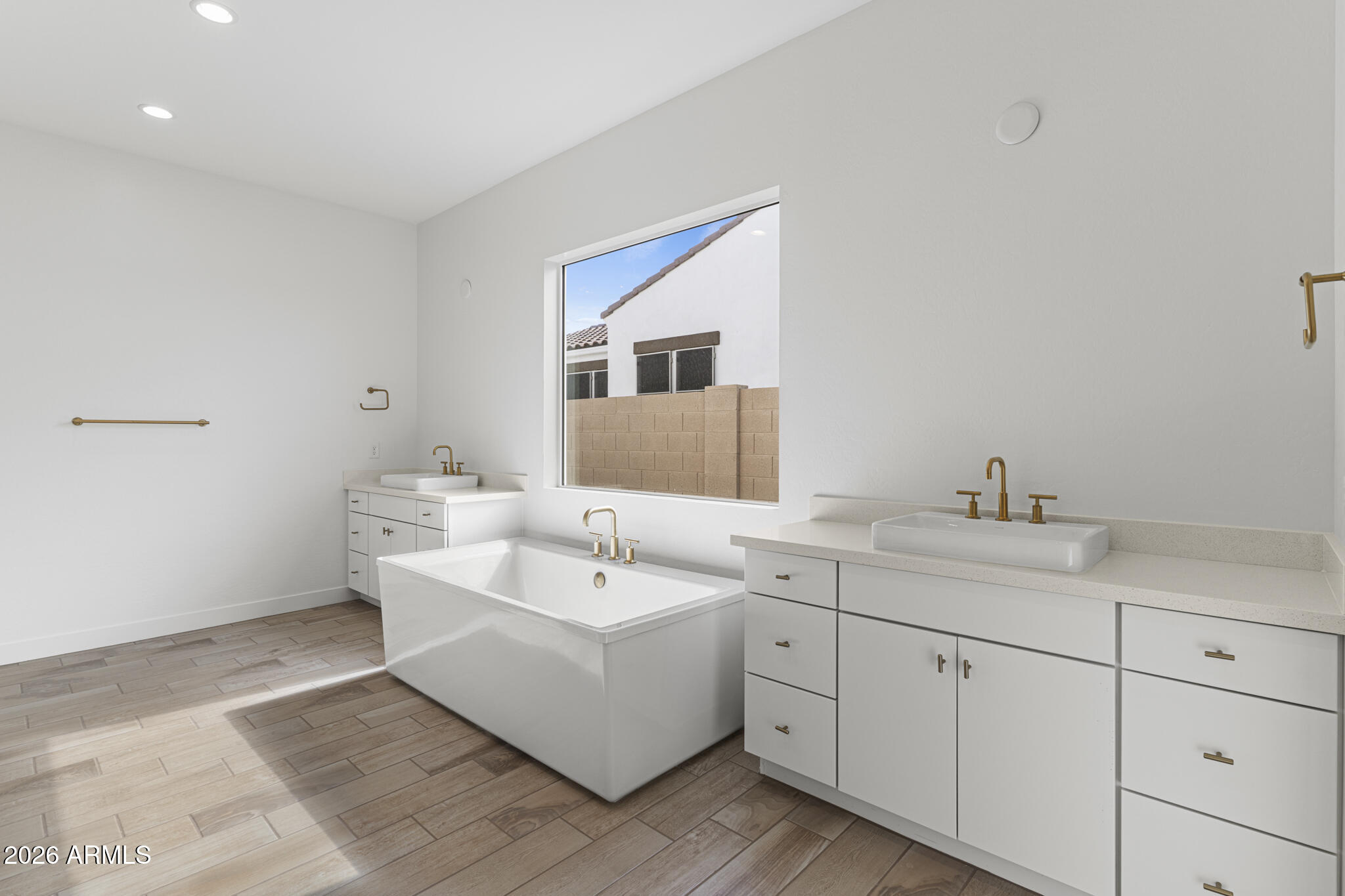 STERLING GROVE - Residential