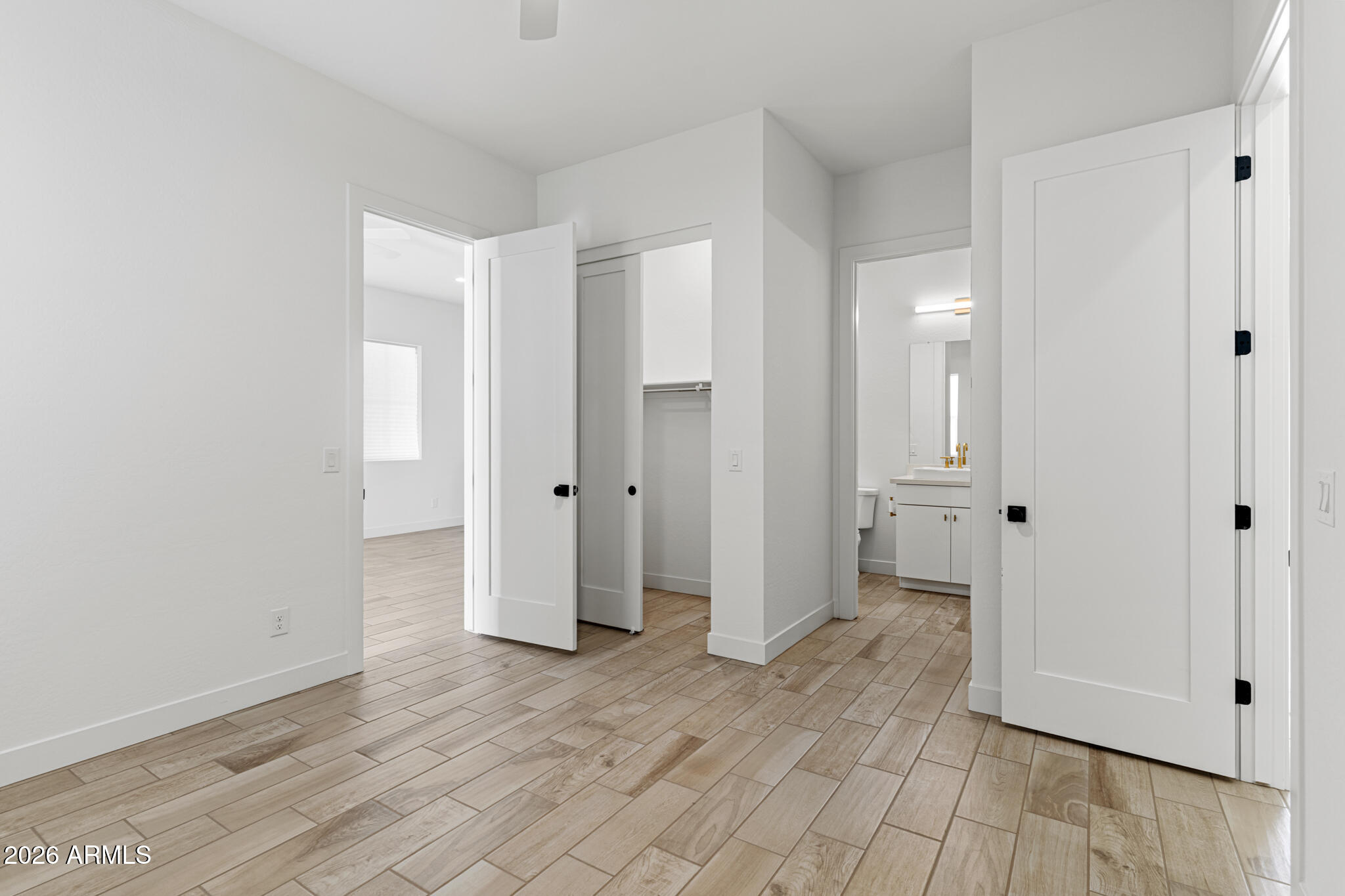 STERLING GROVE - Residential