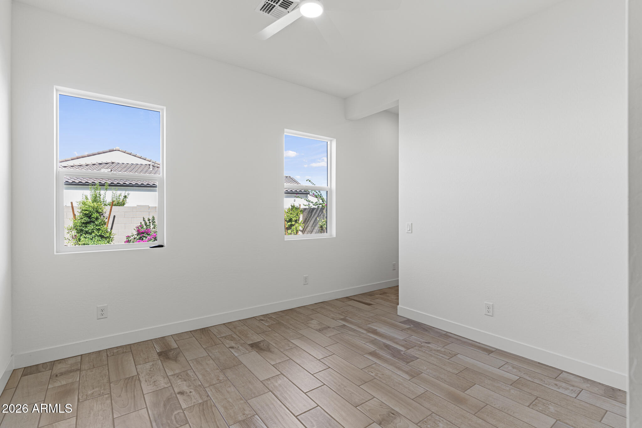 STERLING GROVE - Residential