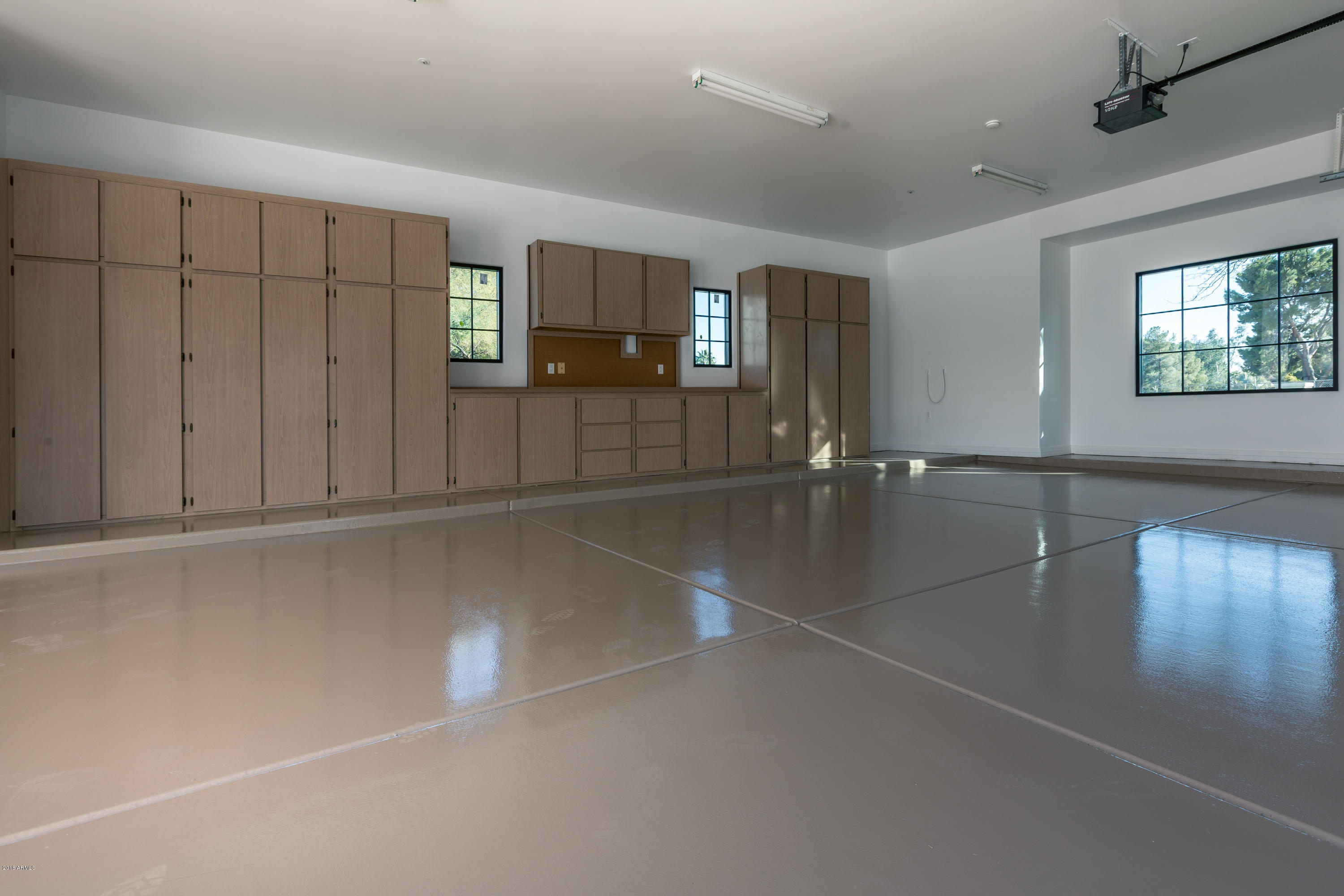 TIERRA MADRE UNIT 2 - Residential