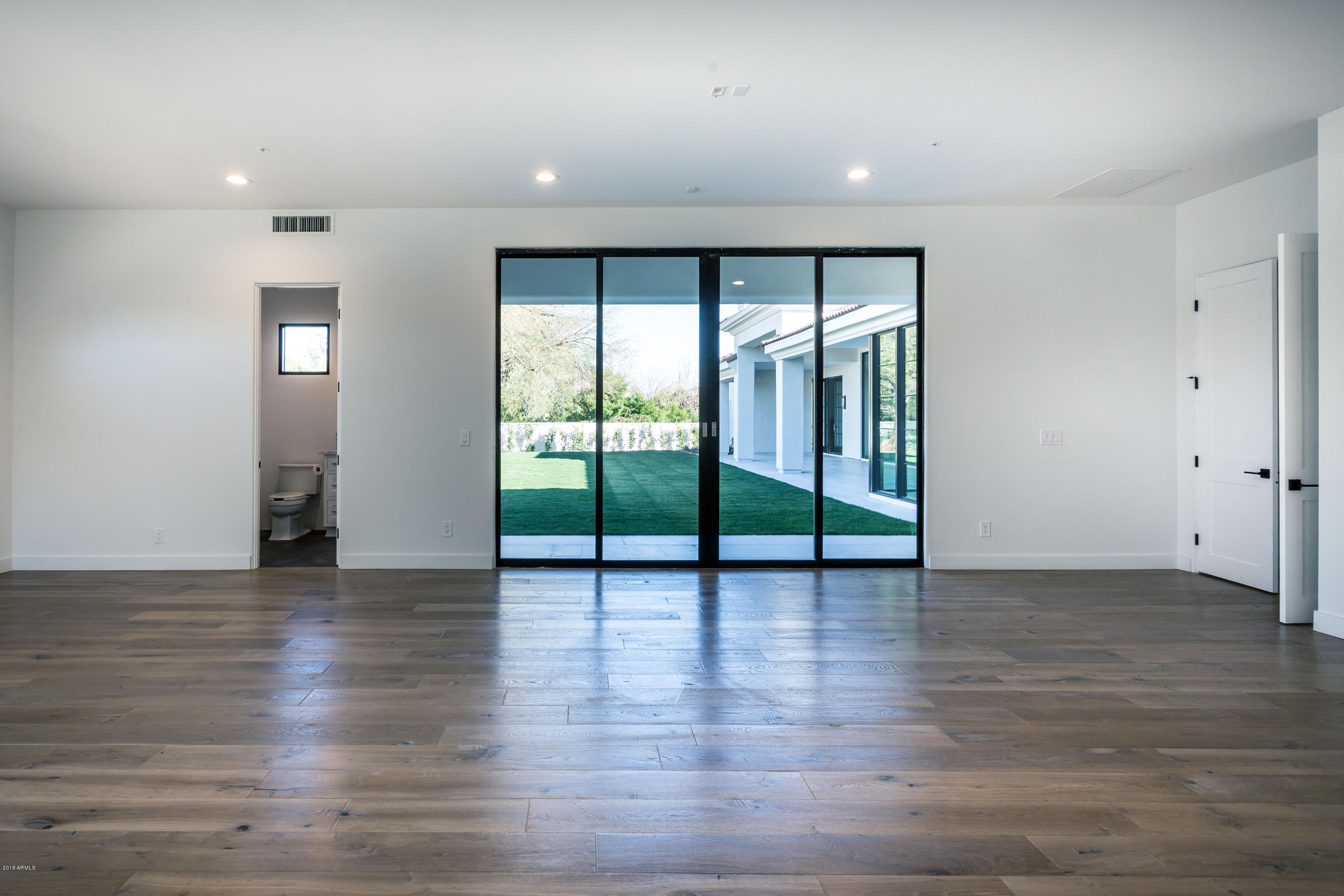 TIERRA MADRE UNIT 2 - Residential