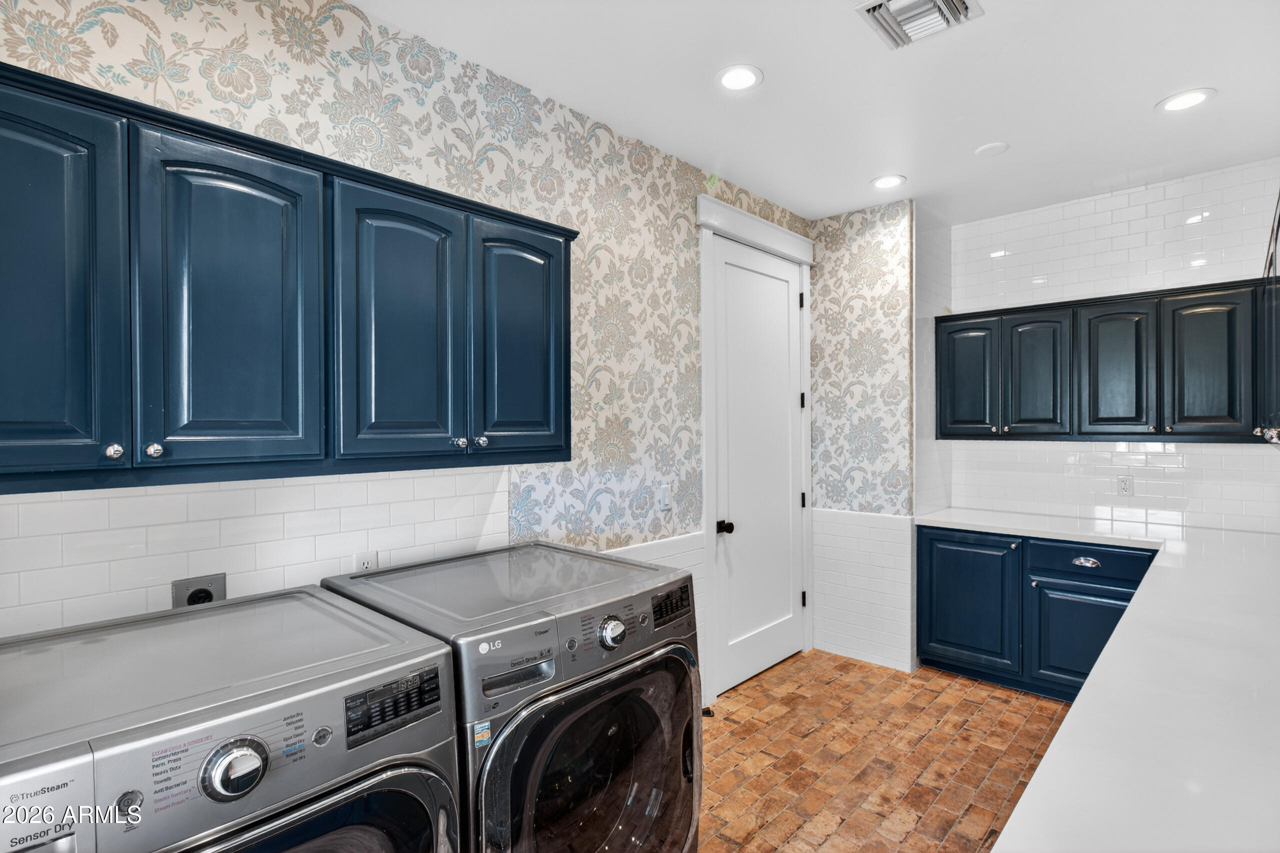 SMELSER ESTATE MLD - Residential