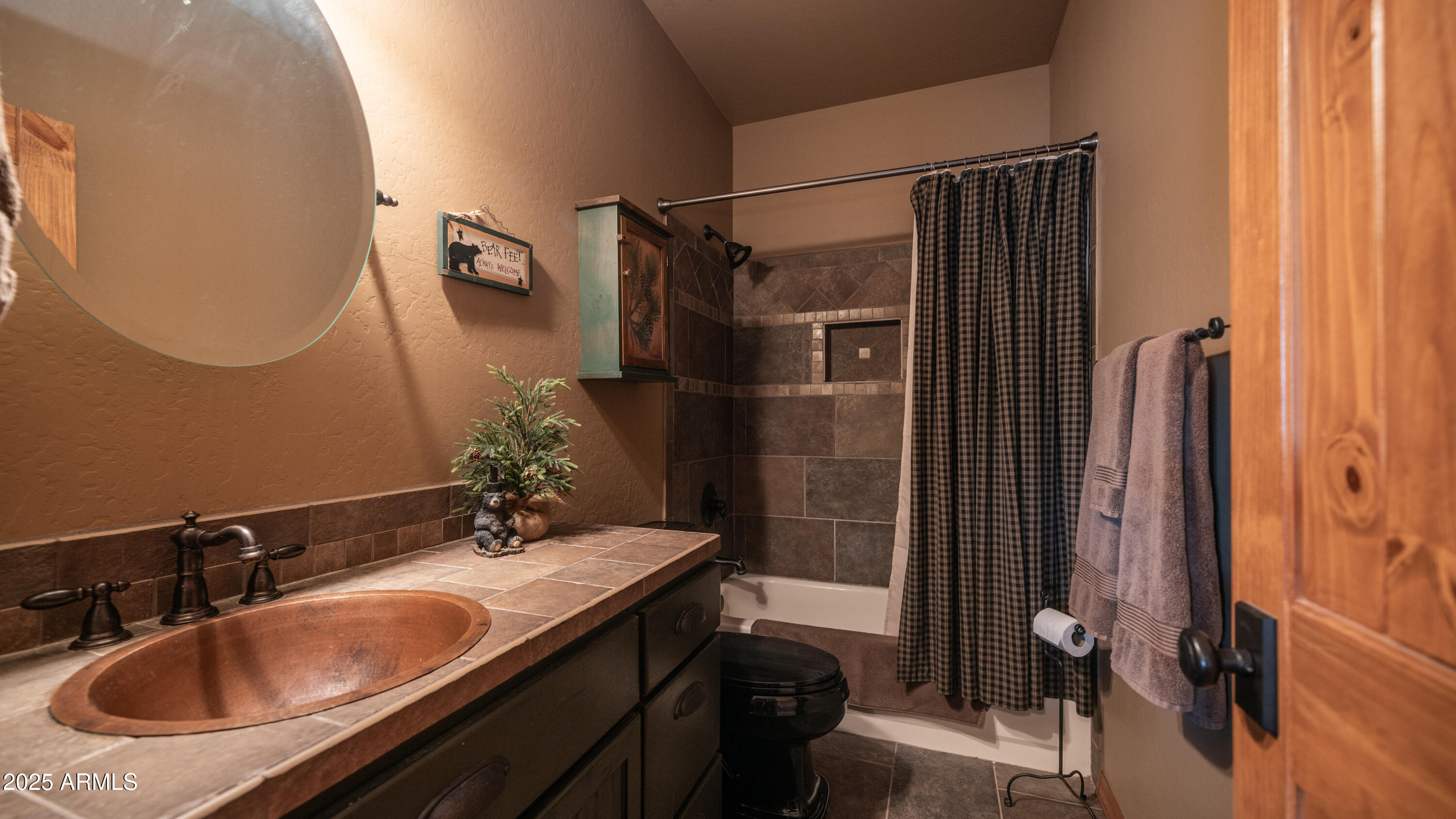 PINE CANYON 1 - Residential