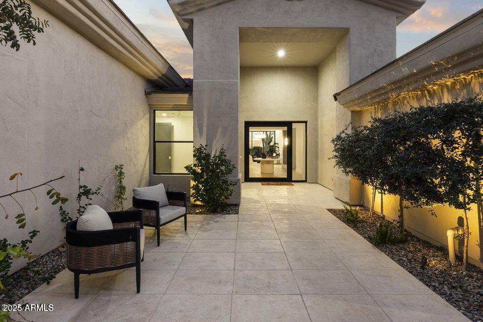 SCOTTSDALE MOUNTAIN - Residential