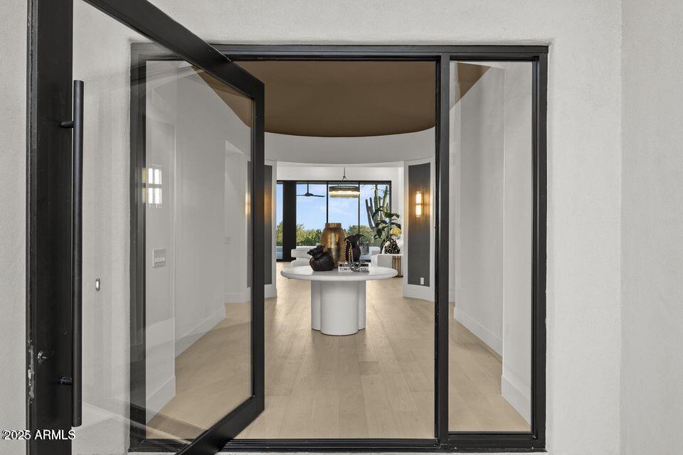 SCOTTSDALE MOUNTAIN - Residential