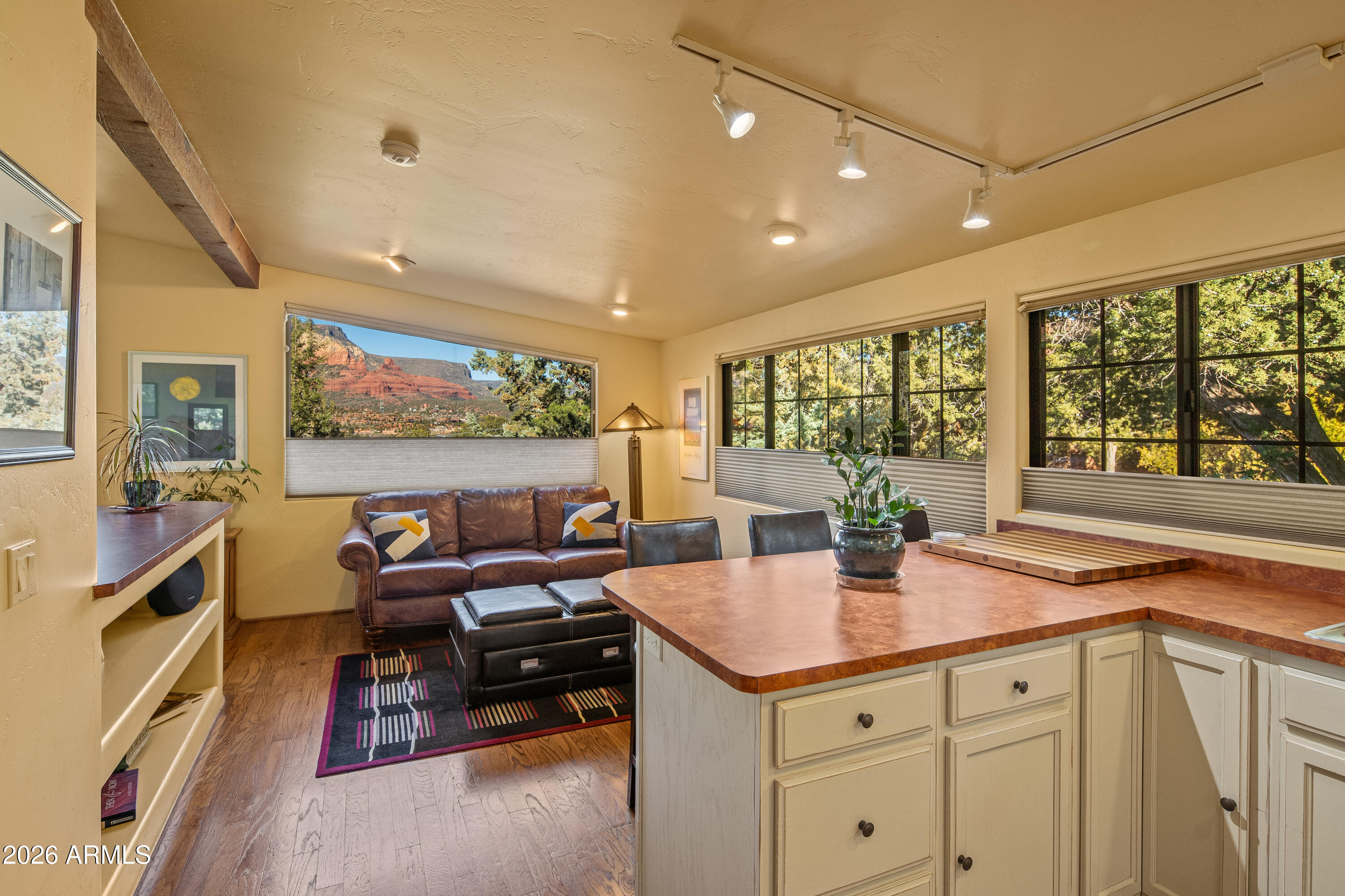 Under 5 acres - Residential