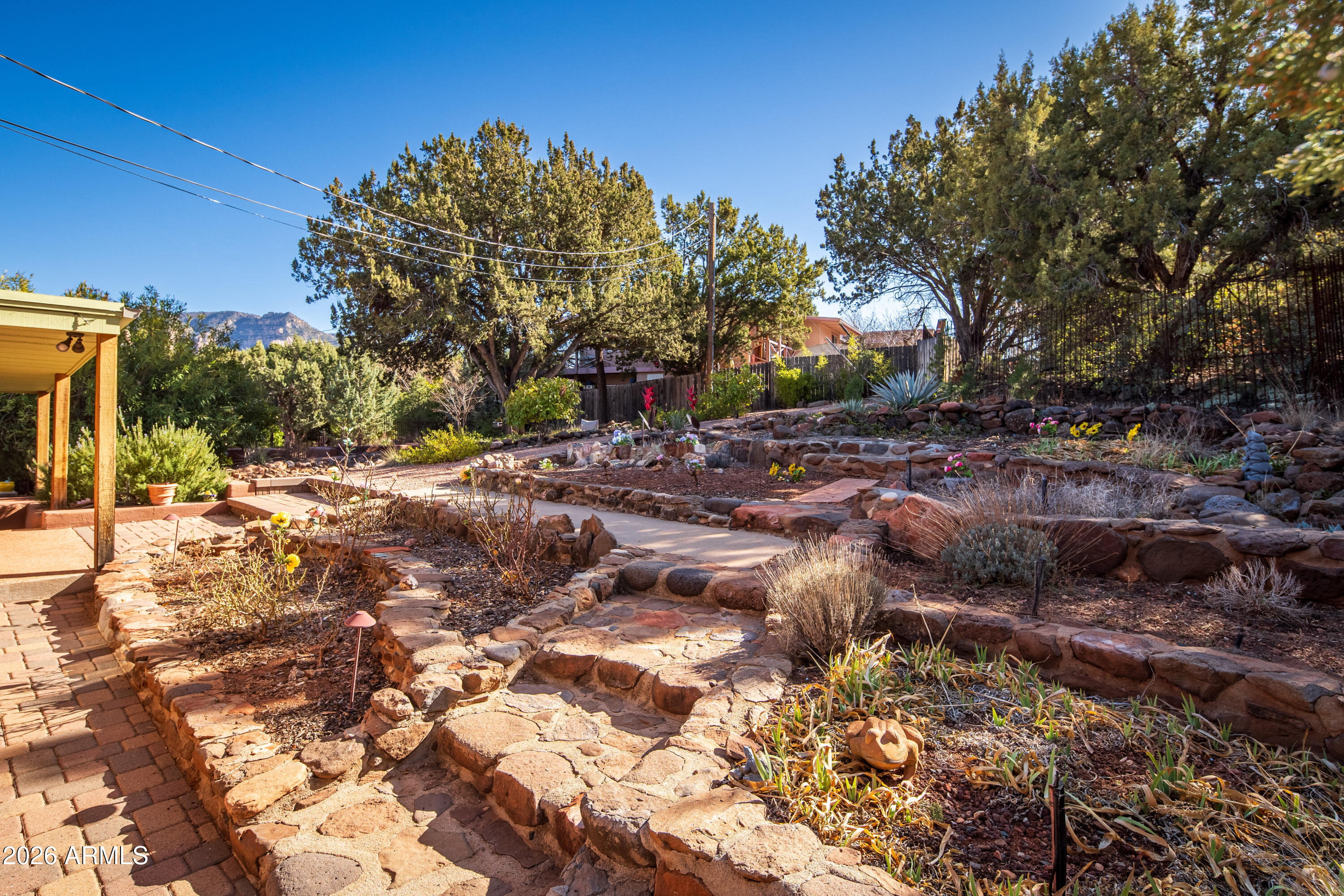 Under 5 acres - Residential
