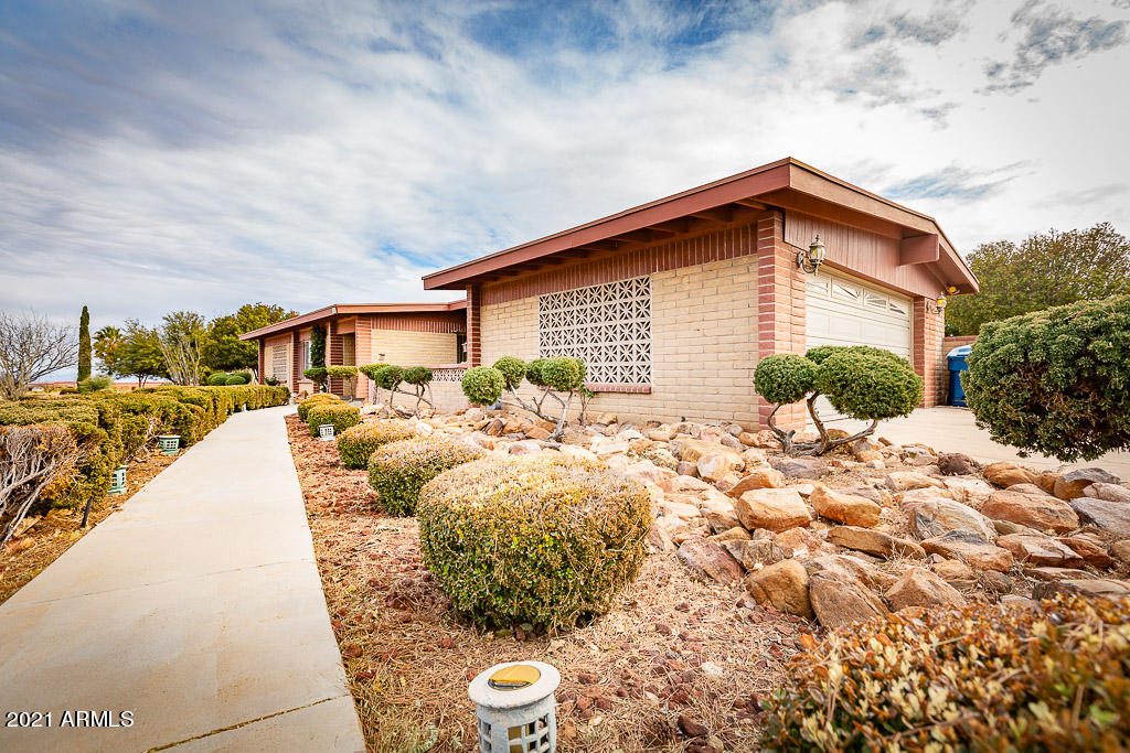 HUACHUCA MOUNTAIN VILLAGE UNIT A - Residential