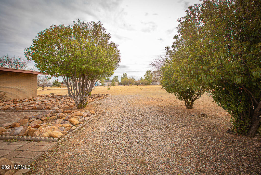 HUACHUCA MOUNTAIN VILLAGE UNIT A - Residential