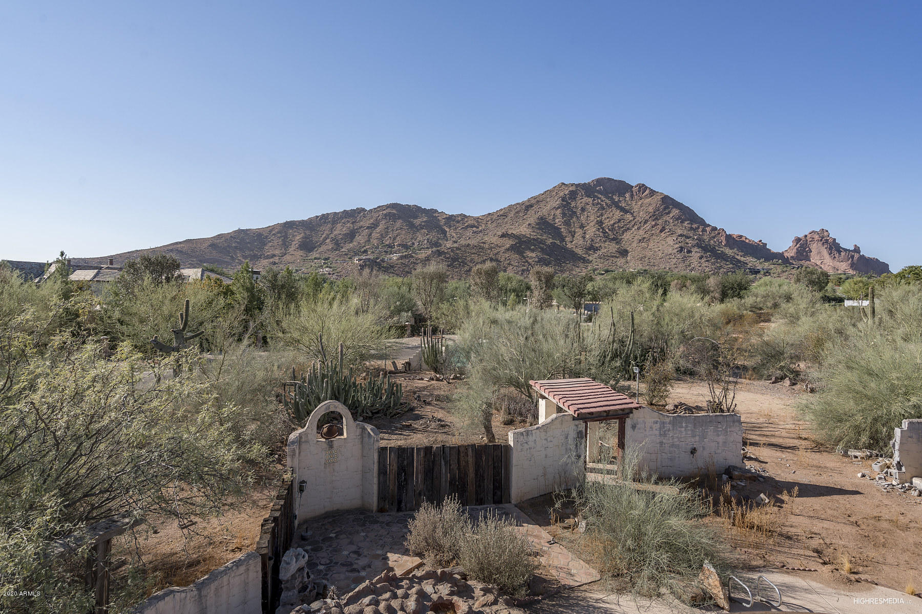 JOKAKE CAMELBACK PROPERTIES TRACT A - Land
