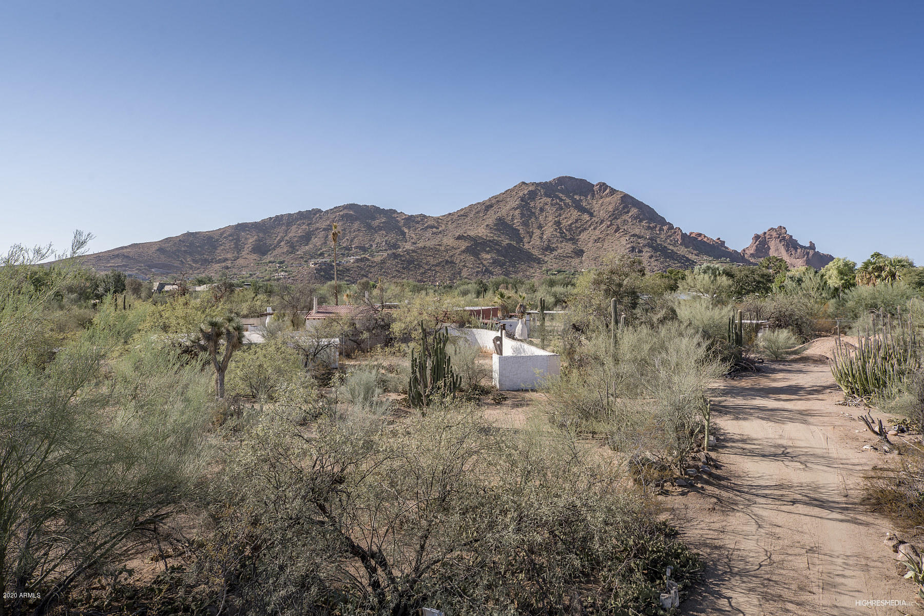 JOKAKE CAMELBACK PROPERTIES TRACT A - Land