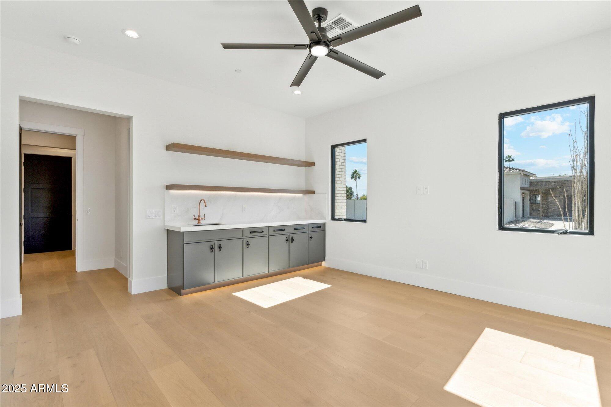 DESERT ESTATES UNIT 14 - Residential