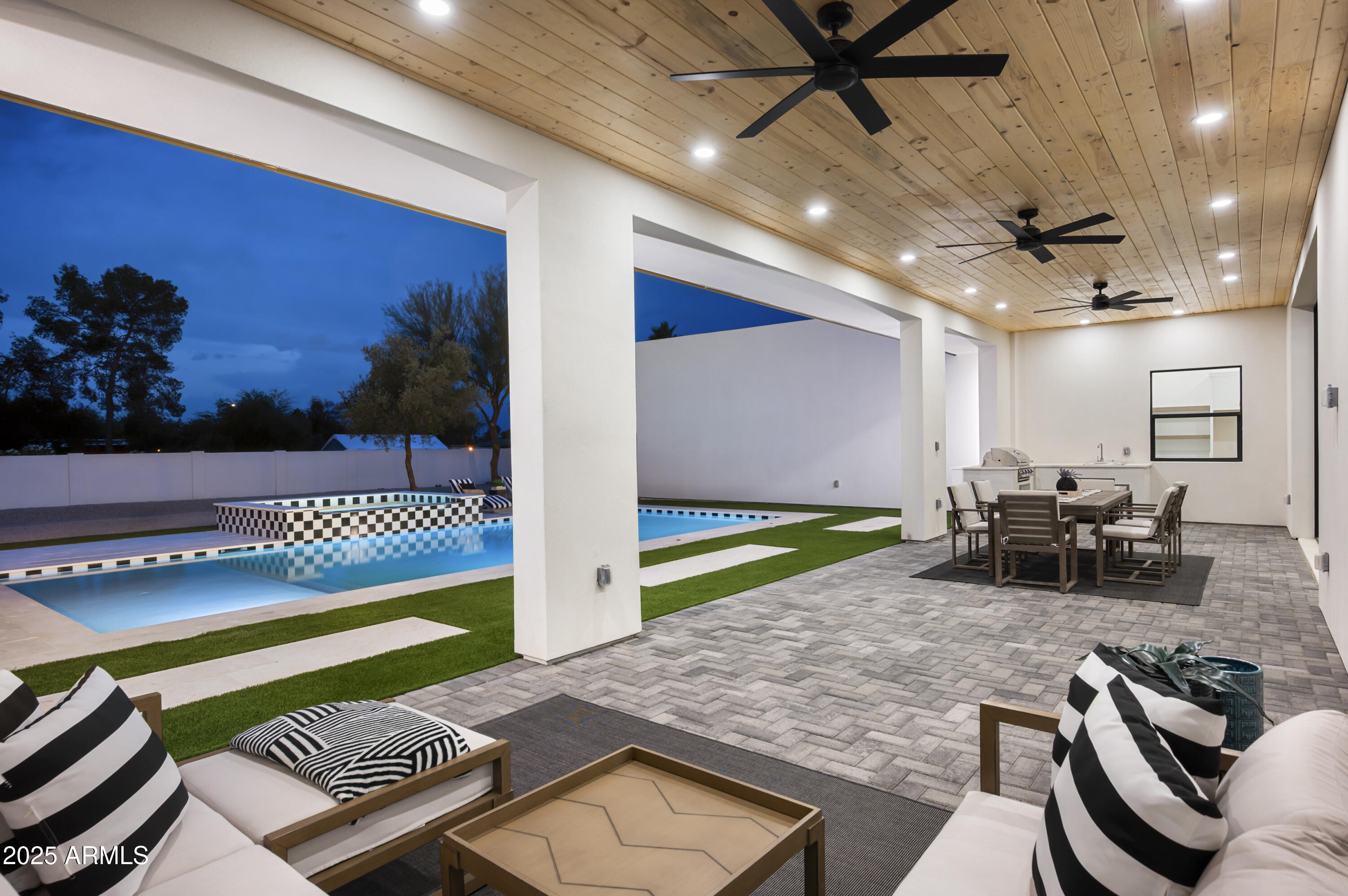 DESERT ESTATES UNIT 14 - Residential