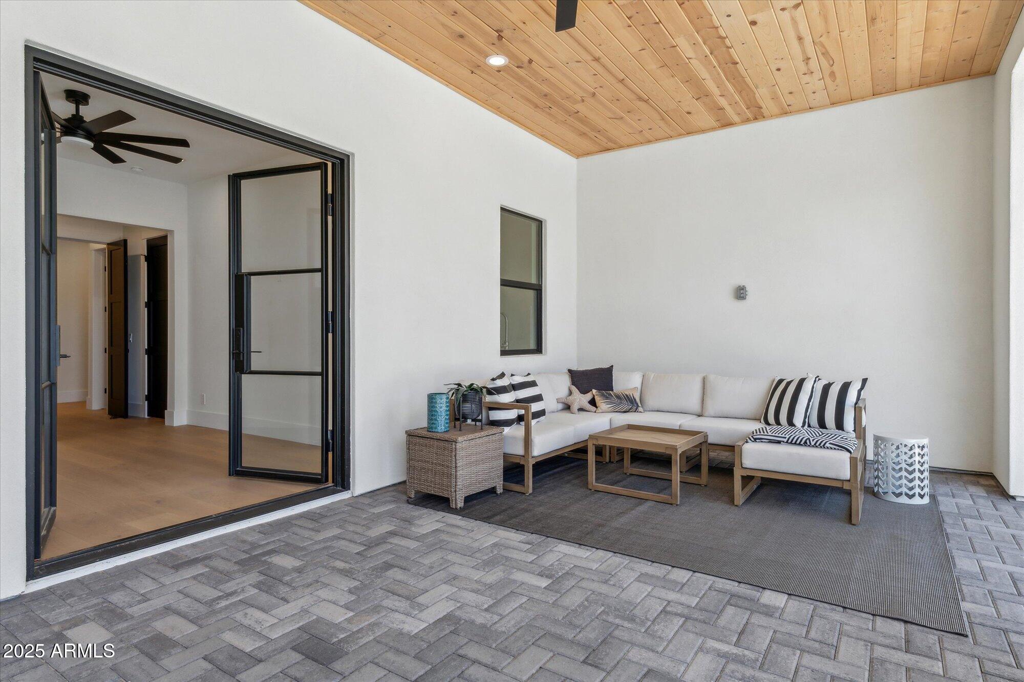 DESERT ESTATES UNIT 14 - Residential