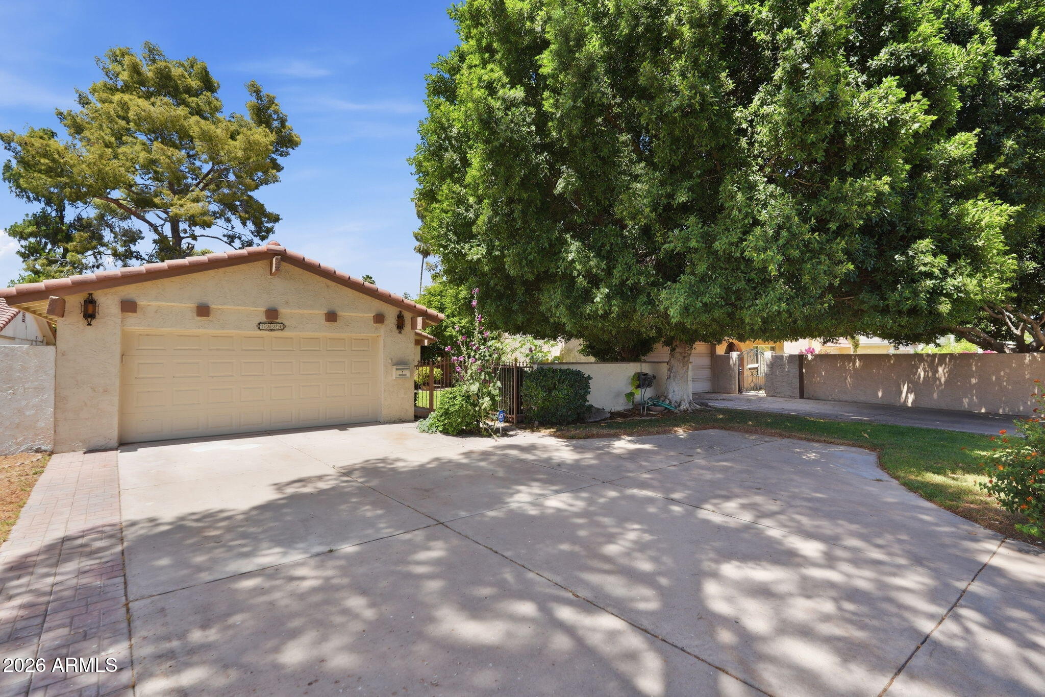 LAKES TRACT R1 - Residential