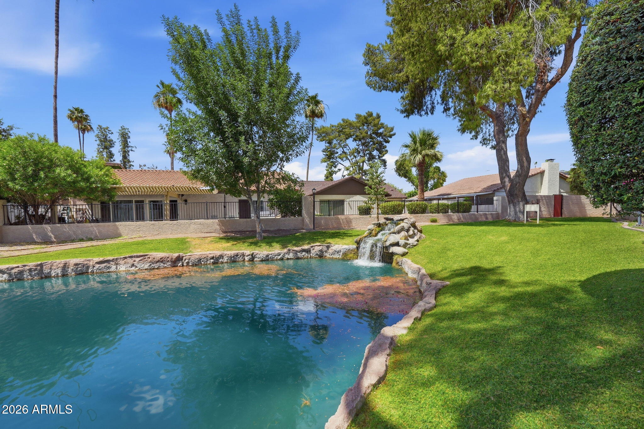 LAKES TRACT R1 - Residential