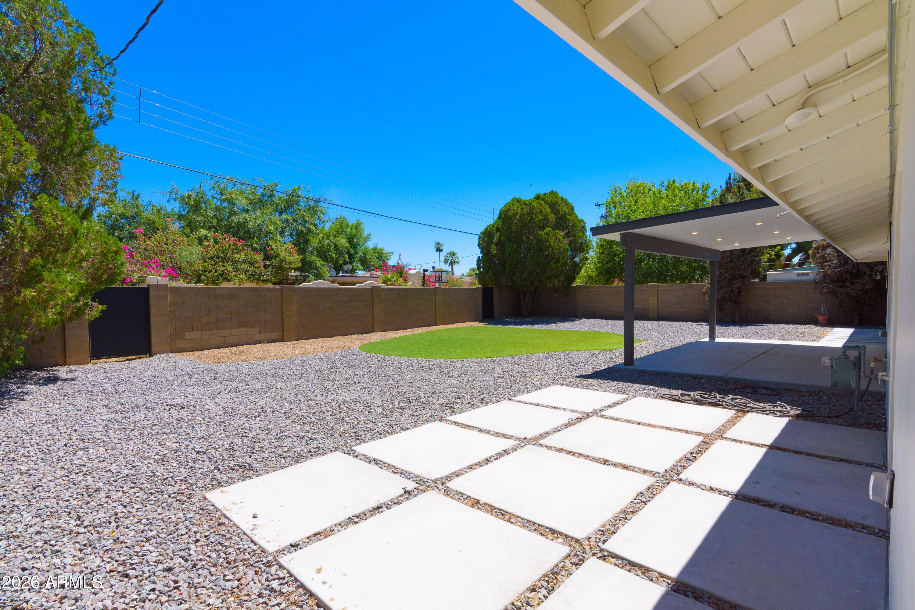 CHRIS GILGIANS CAMELBACK VILLAGE UNIT 2 - Residential