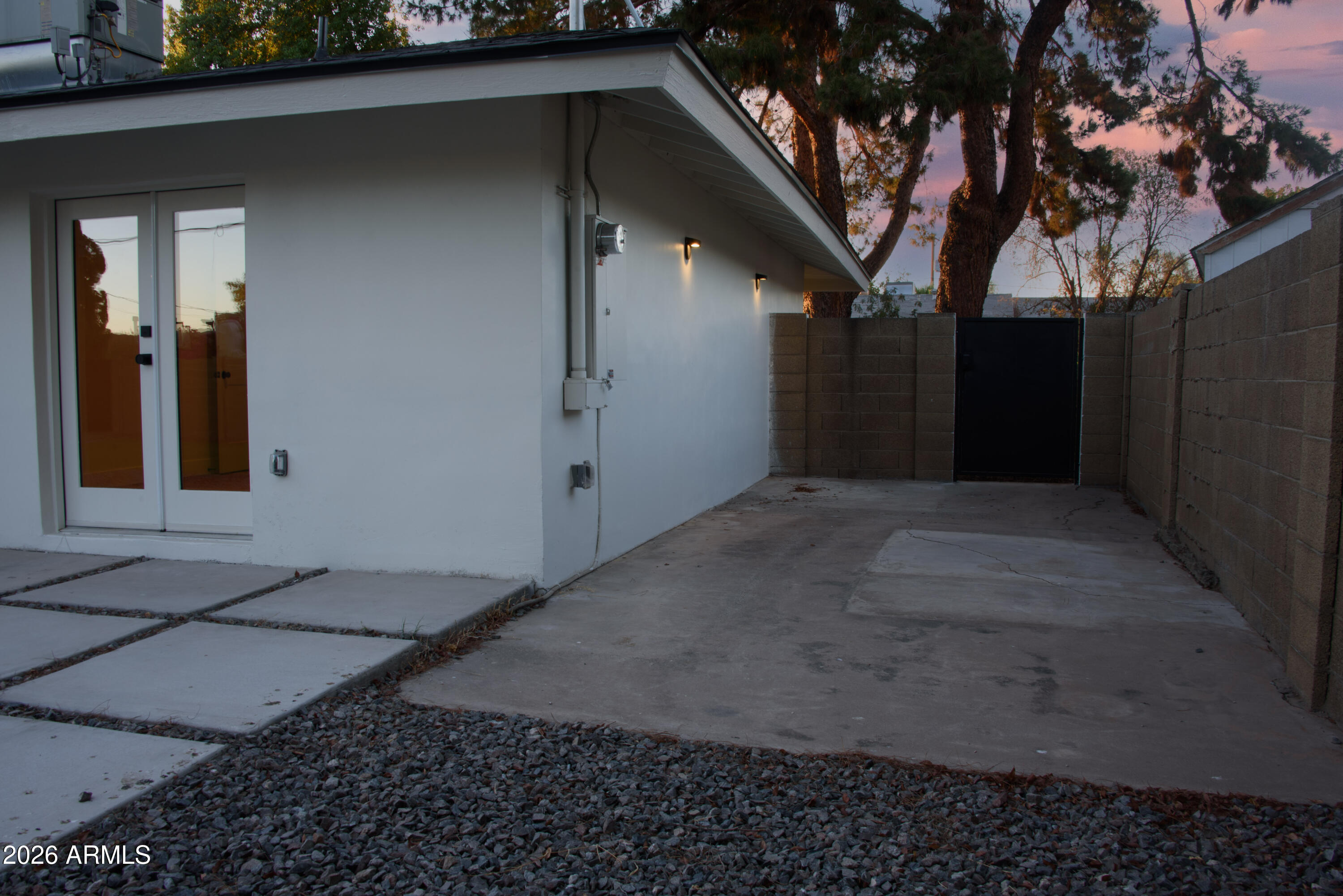 CHRIS GILGIANS CAMELBACK VILLAGE UNIT 2 - Residential