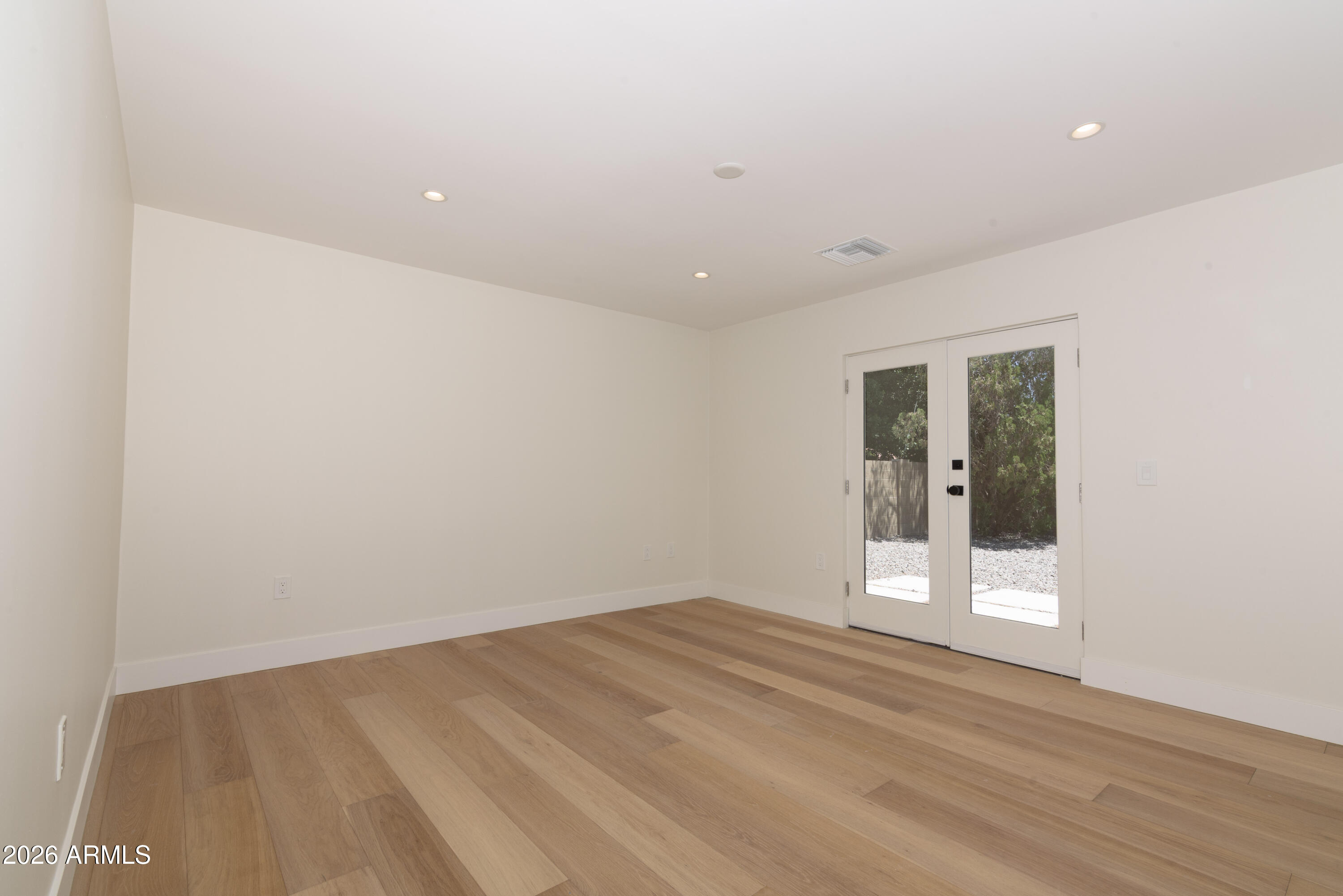 CHRIS GILGIANS CAMELBACK VILLAGE UNIT 2 - Residential