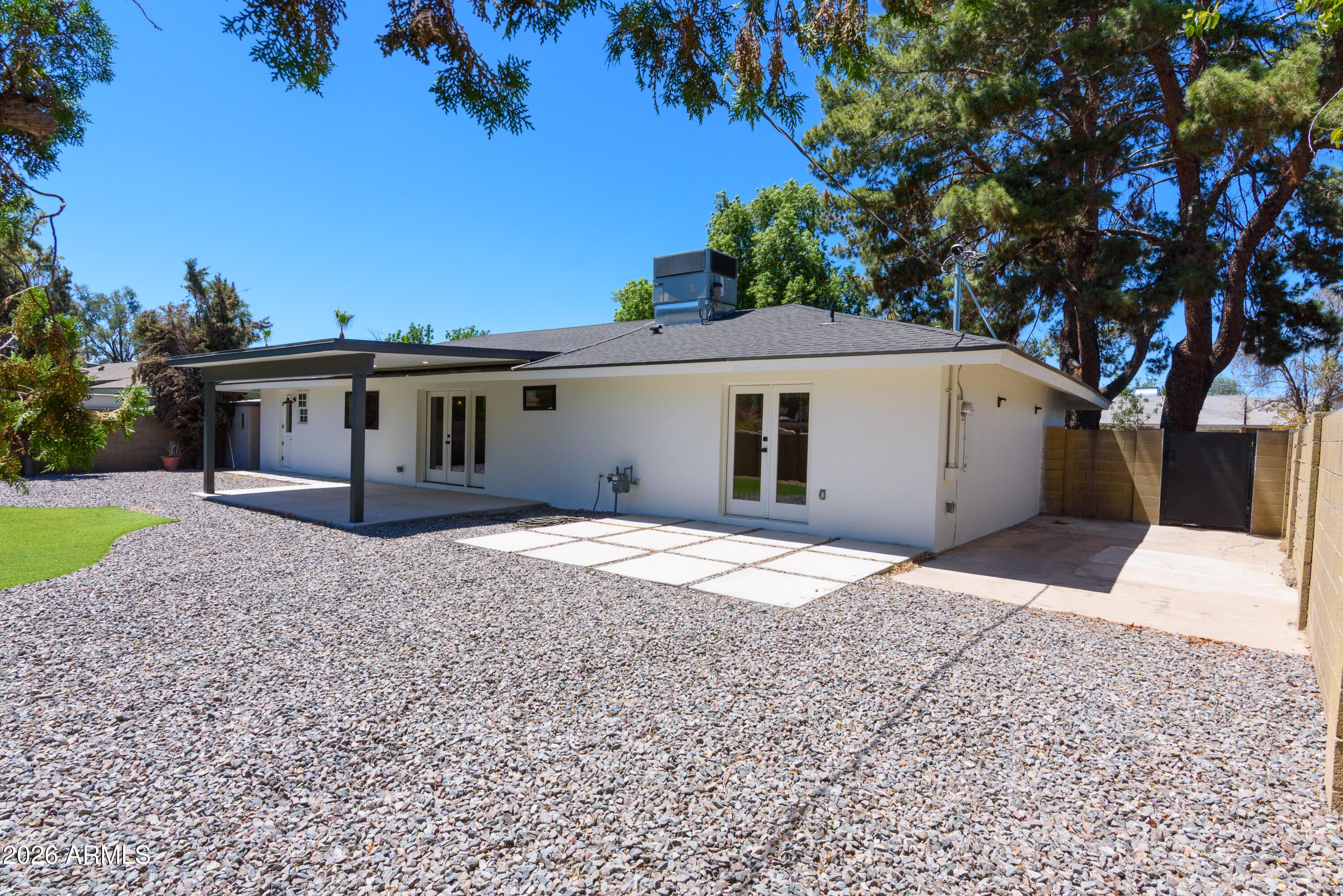 CHRIS GILGIANS CAMELBACK VILLAGE UNIT 2 - Residential