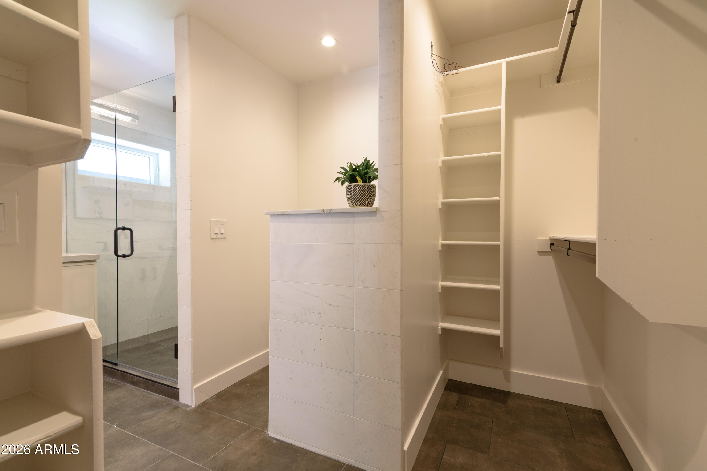 CHRIS GILGIANS CAMELBACK VILLAGE UNIT 2 - Residential