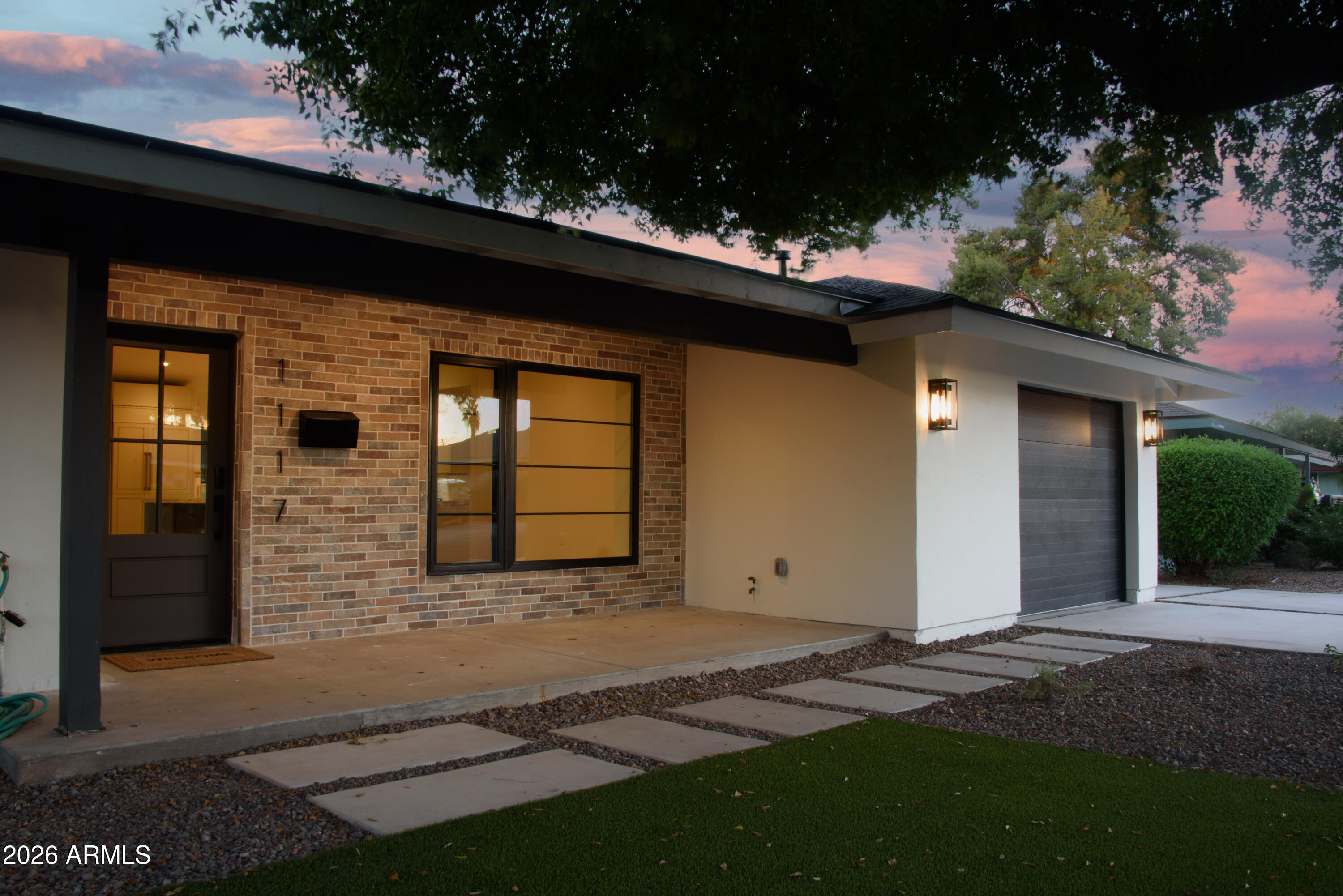 CHRIS GILGIANS CAMELBACK VILLAGE UNIT 2 - Residential