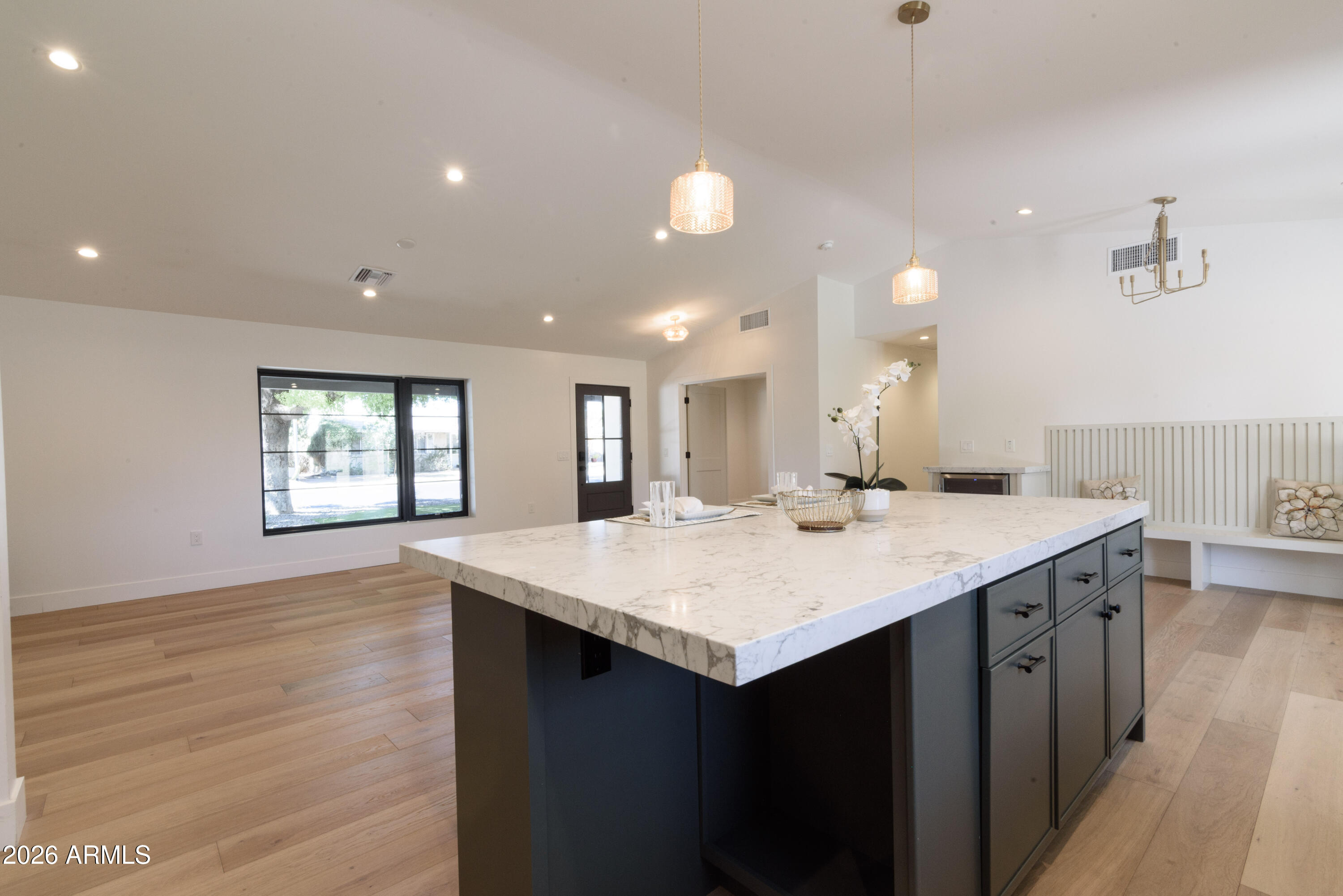 CHRIS GILGIANS CAMELBACK VILLAGE UNIT 2 - Residential