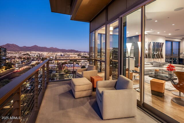 RARE opportunity to live on the top floor of The Plaza Lofts at Kierland Commons!! Only 1 of 5 Penthouses and this one is available for sale by the Original Owner.  
Walk into an amazing Expansive Living space that opens to a NorthEast Corner Wall of Floor-to-Ceiling Glass and SPECTACULAR VIEWS.....take in INCREDIBLE CITY LIGHTS, MOUNTAIN SUNRISE AND GOLF COURSE SUNSETS....it will truly take your breath away!!

This home features 3 Bedrooms plus a Study and Fitness Room with Dry Sauna, 2.5 baths (can be modified for more), 3 parking spaces, an oversized Balcony and an extra large storage room. 

The Scottsdale airport is 3 minutes away and Phoenix Sky Harbor is only 20 minutes. Walk to more than 35 restaurants in Kierland Commons and the Scottsdale Quarter and shop at more than 100 retailers! Community amenities include on-site concierge staff and property management, a private fitness studio, 2 community lounges with catering kitchens, 2 resort-style sundecks, heated lap pool, grilling stations, pet park, reserved parking and guest parking in the private garage, and exclusive VIP discounts on shopping and dining throughout Kierland Commons, Scottsdale Quarter and surrounding areas as well as special "OWNER" privileges at the neighboring Westin Kierland Golf Club.