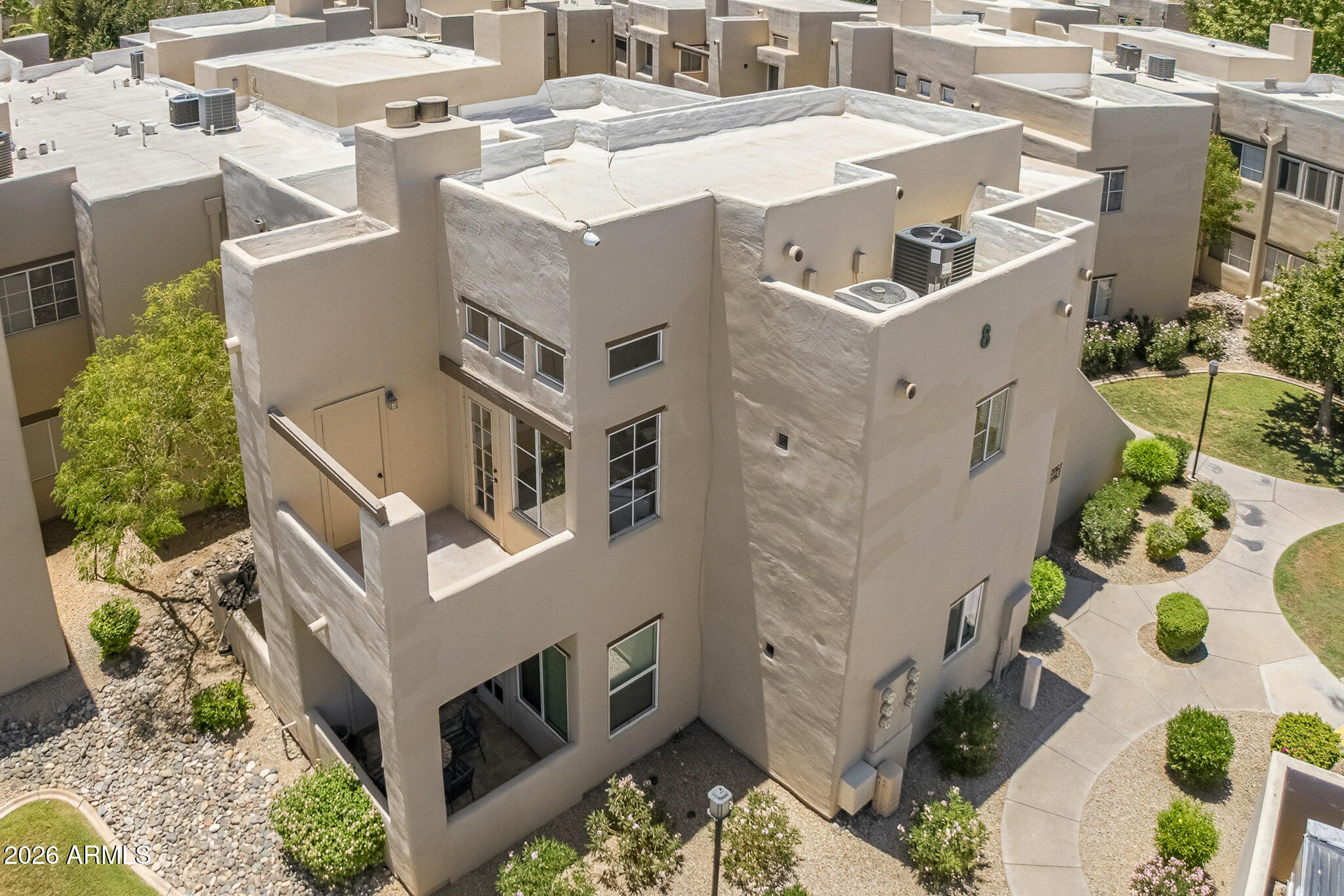 MISSION DEL ARROYOS CONDOMINIUM - Residential