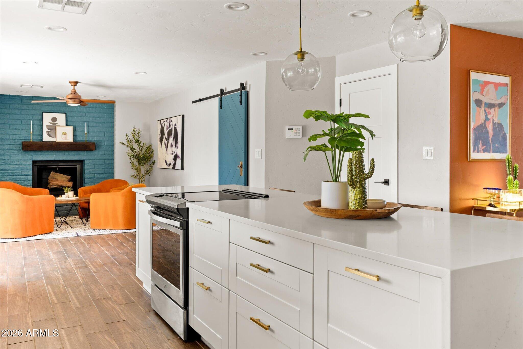 DOBSON WOODS - Residential