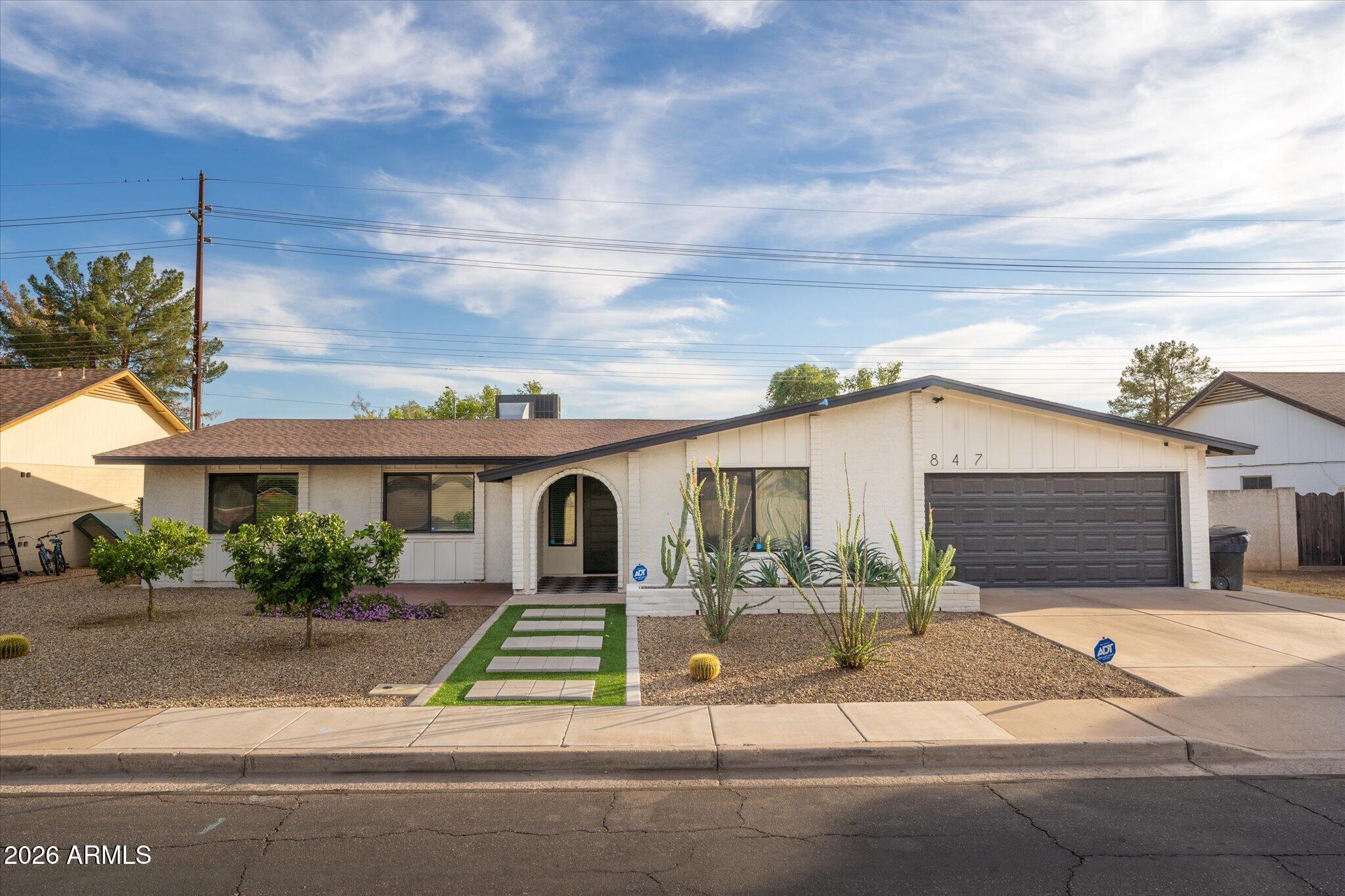 DOBSON WOODS - Residential