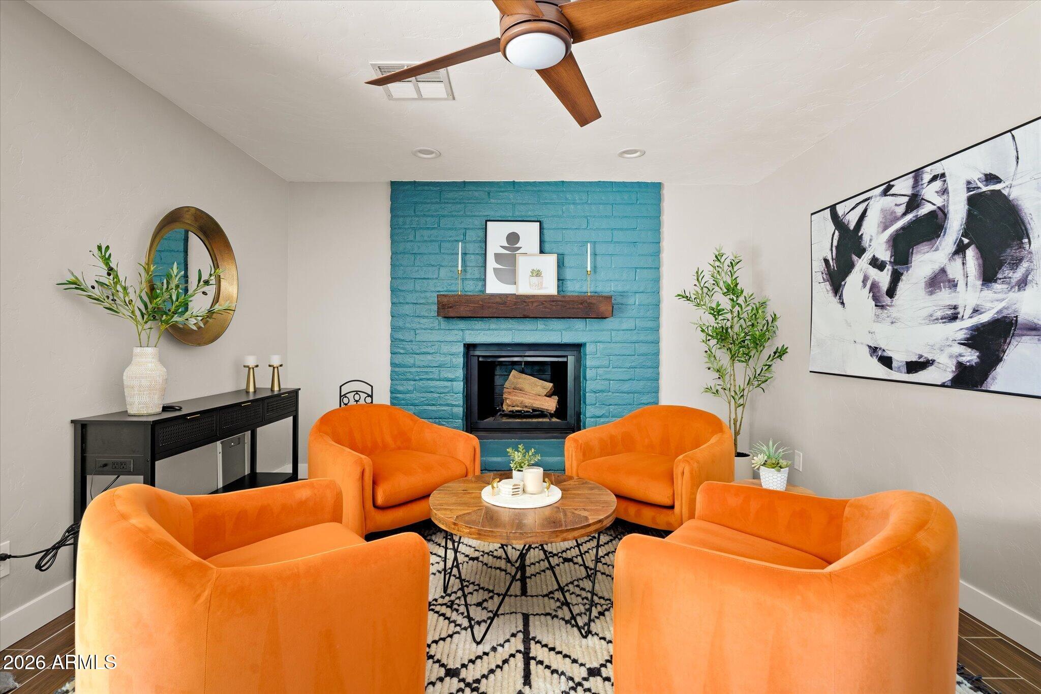 DOBSON WOODS - Residential