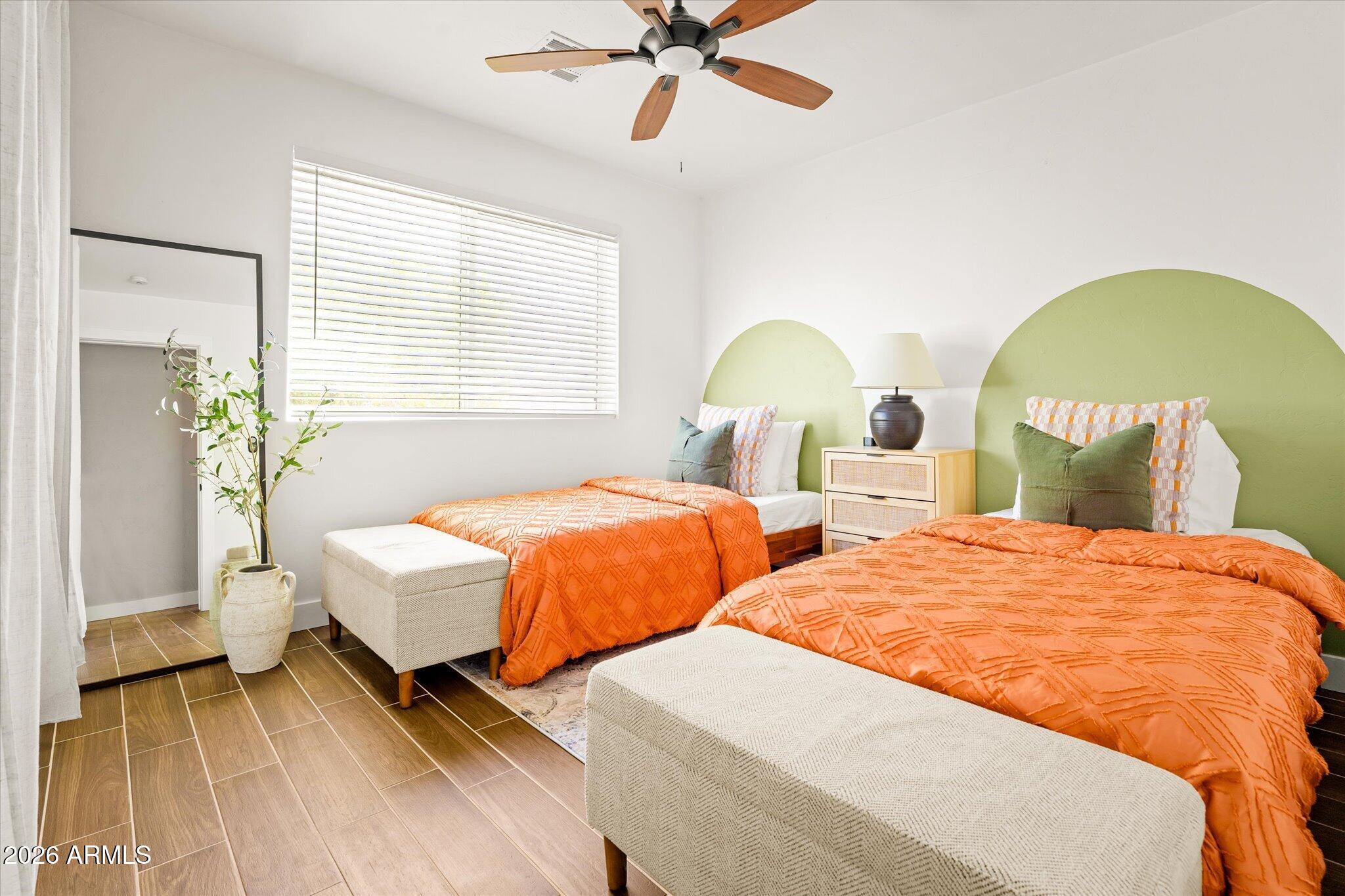 DOBSON WOODS - Residential