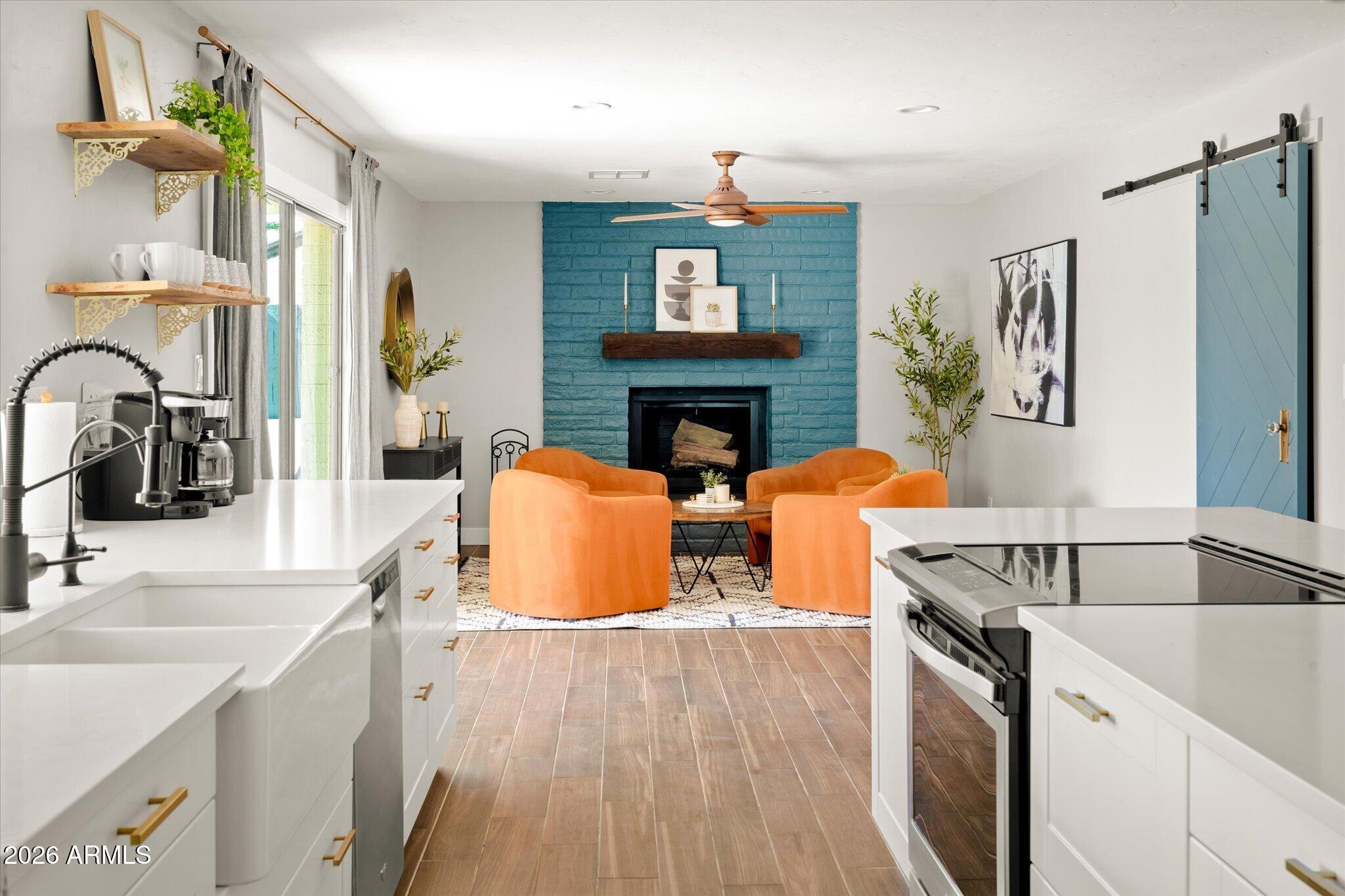 DOBSON WOODS - Residential