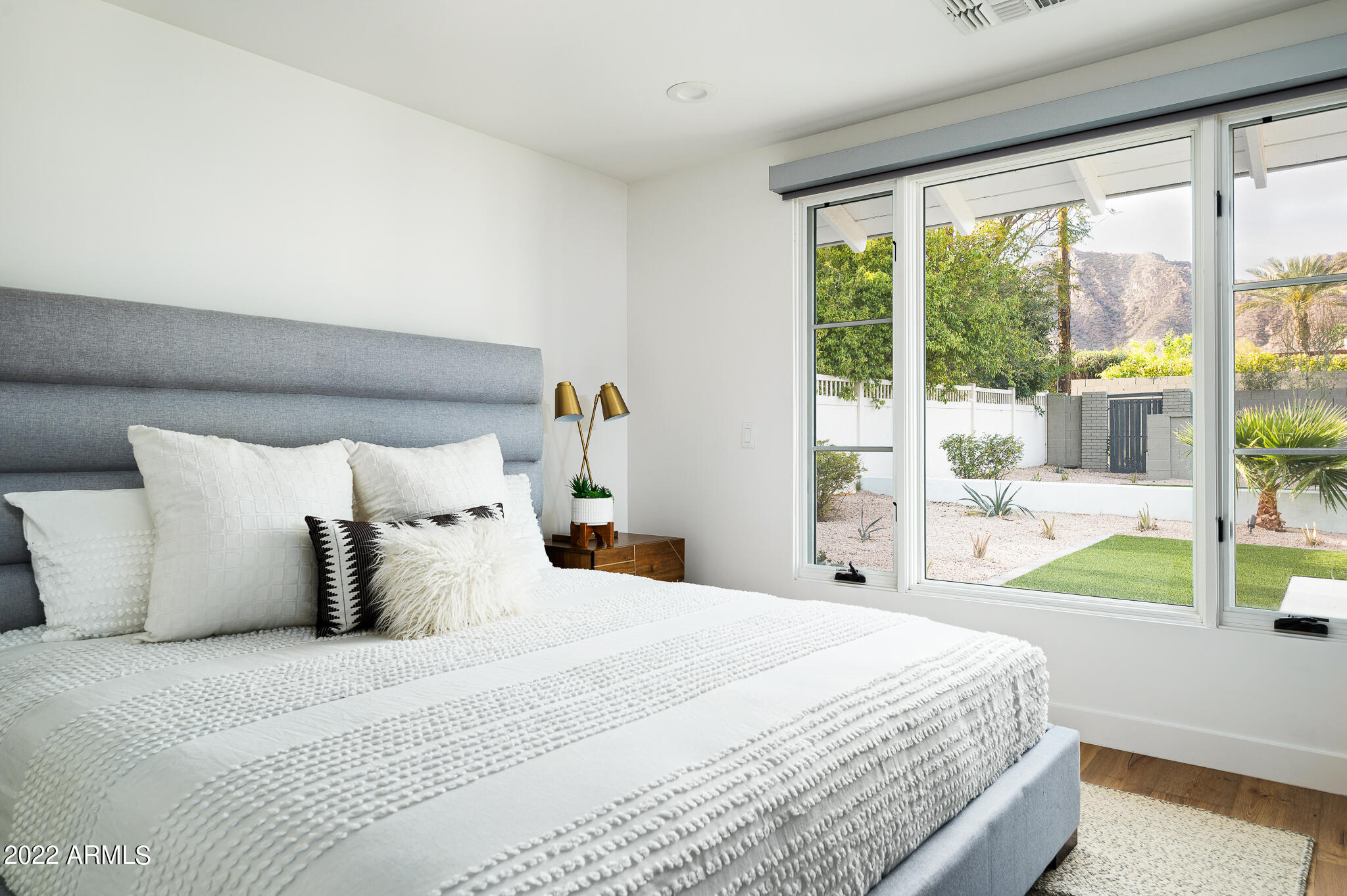 EXETER PARK - Residential