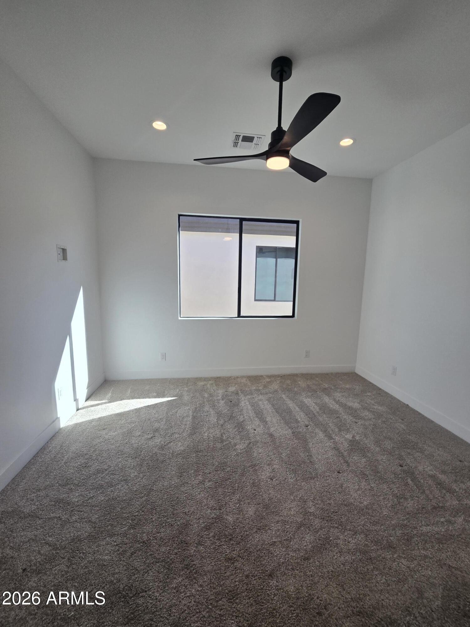 RUSSELL RANCH PHASE 3 REPLAT - Residential