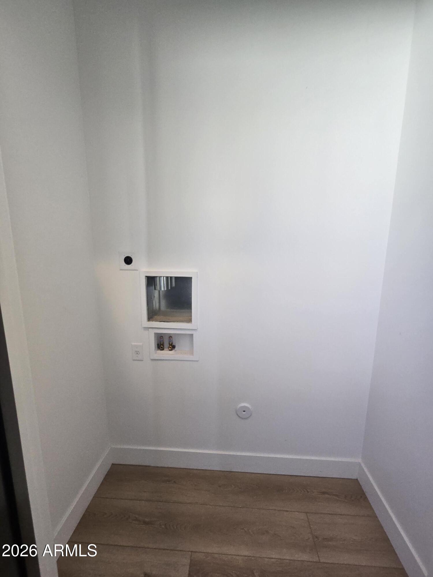 RUSSELL RANCH PHASE 3 REPLAT - Residential