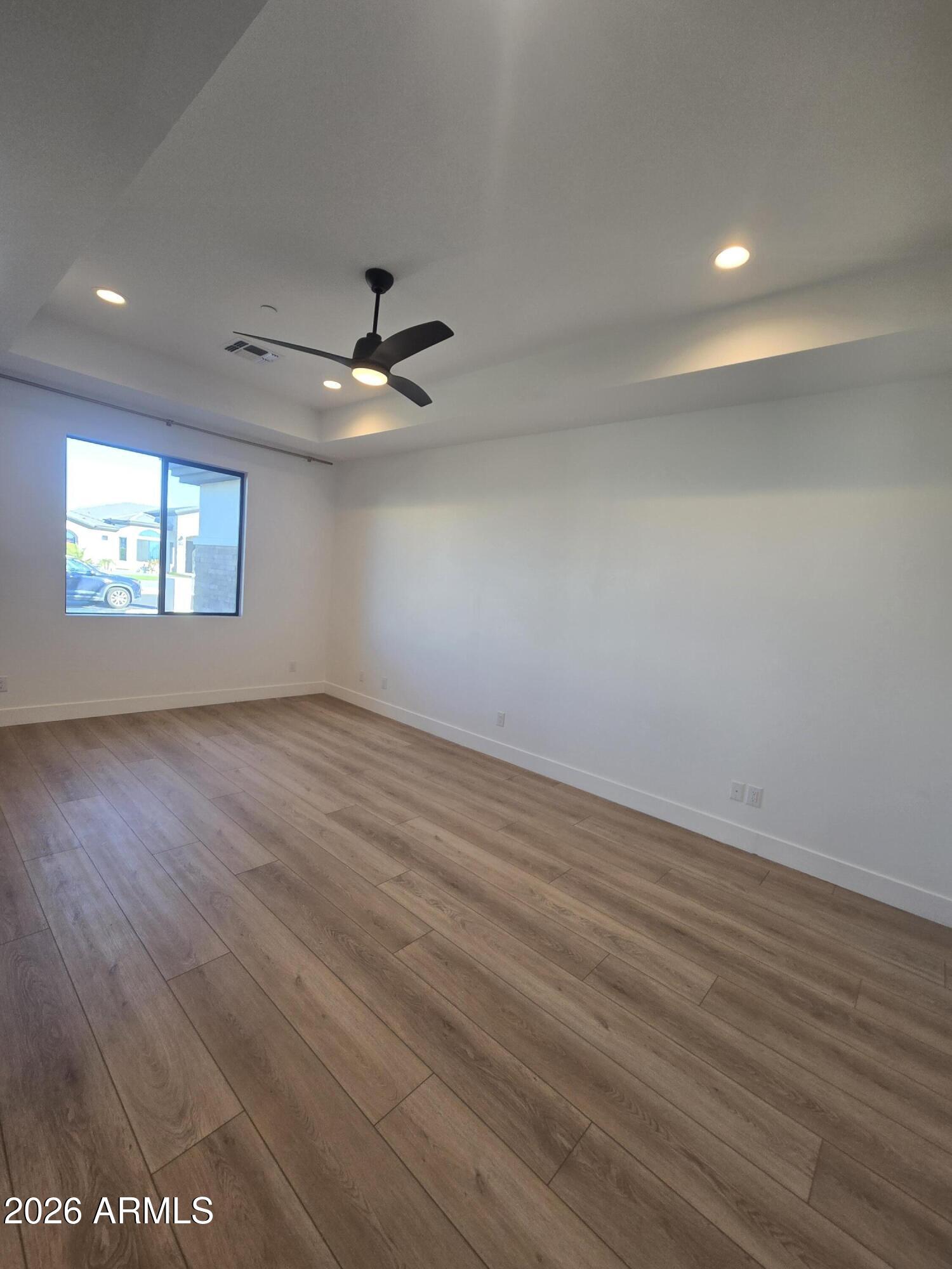 RUSSELL RANCH PHASE 3 REPLAT - Residential